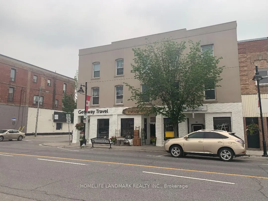 24 Brock Street W