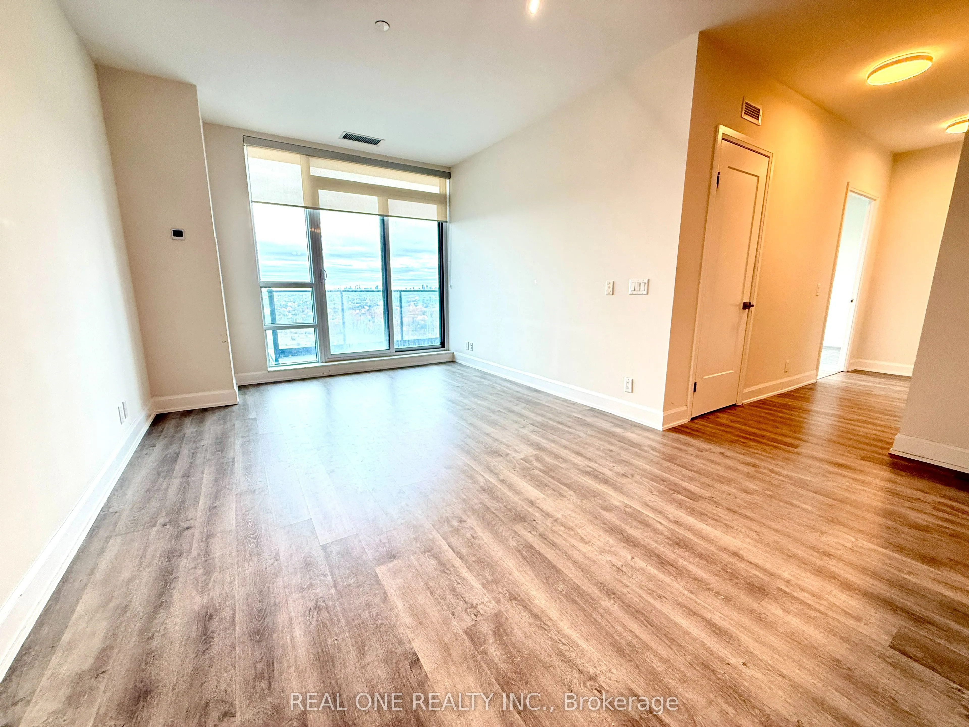 12 GANDHI Lane #2209