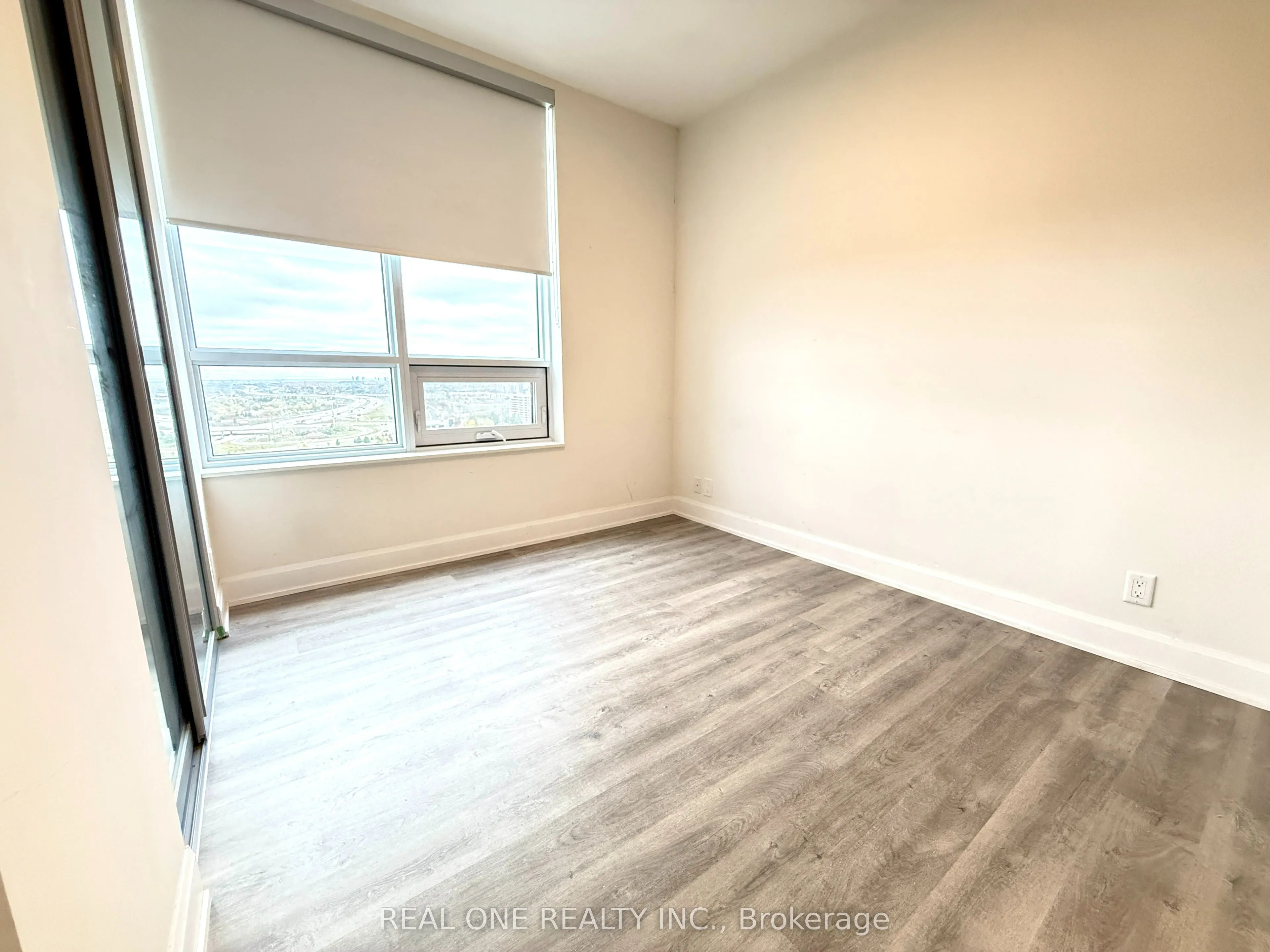 12 GANDHI Lane #2209