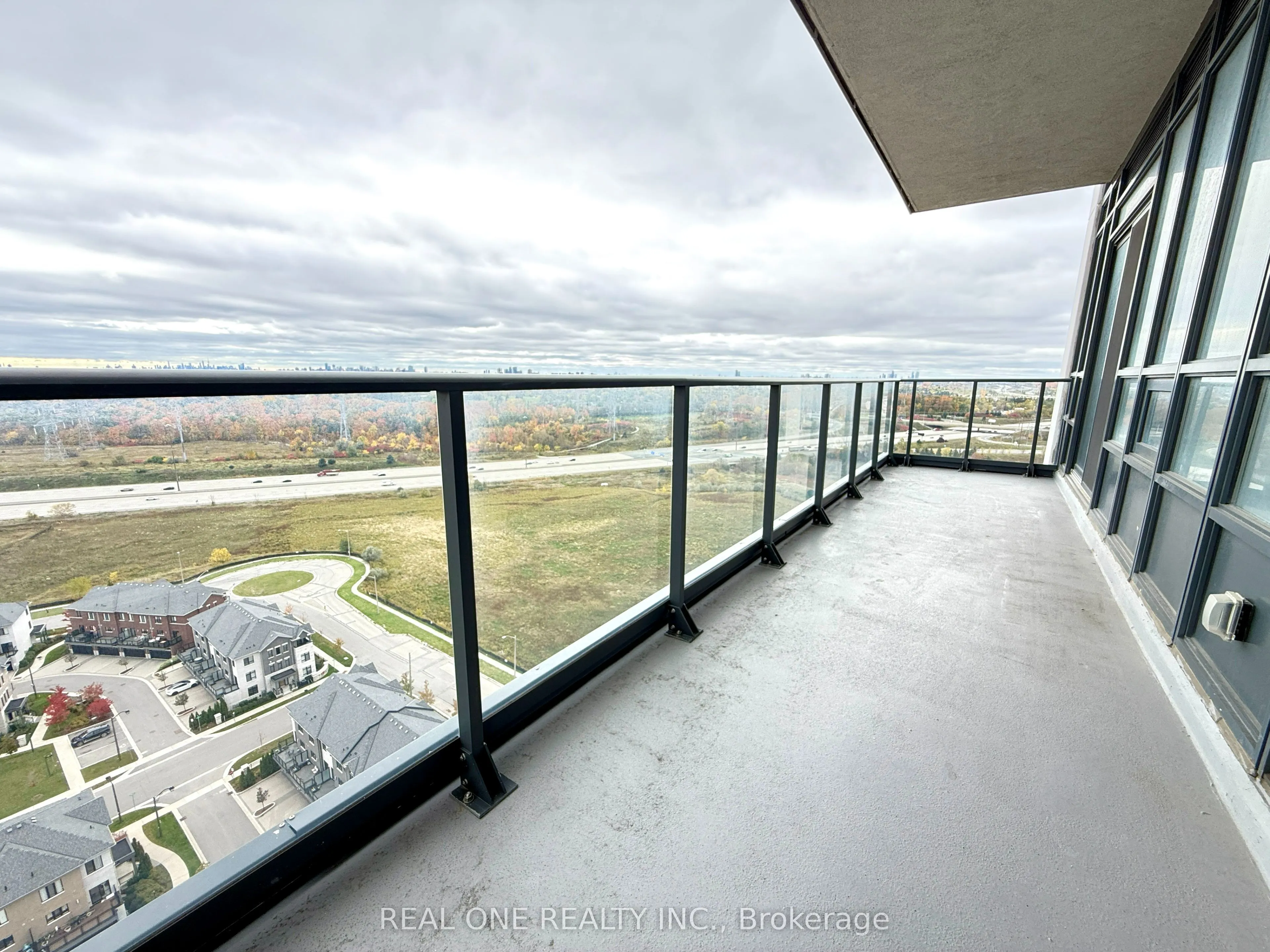 12 GANDHI Lane #2209