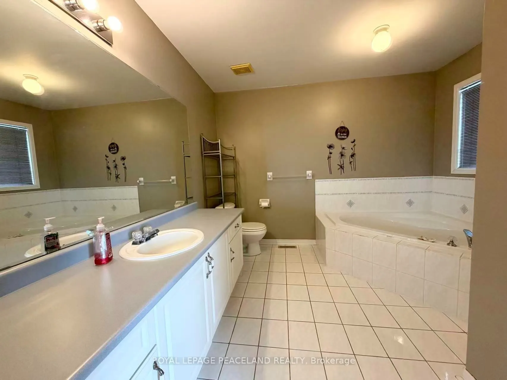 367 Marble Place #Upper Unit