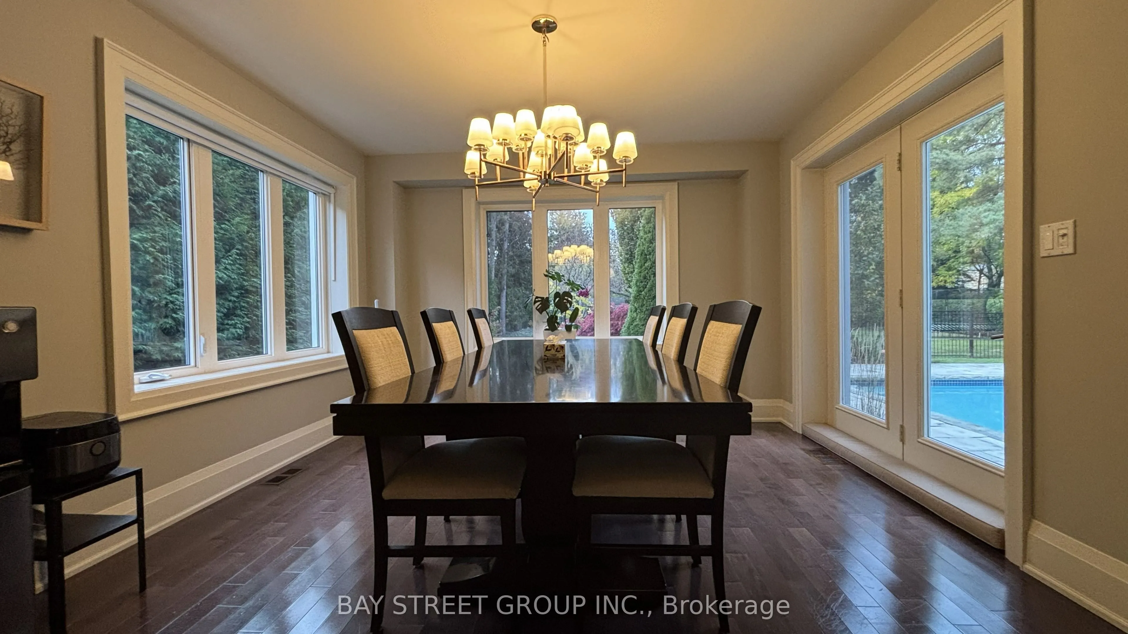 8 Dodie Street
