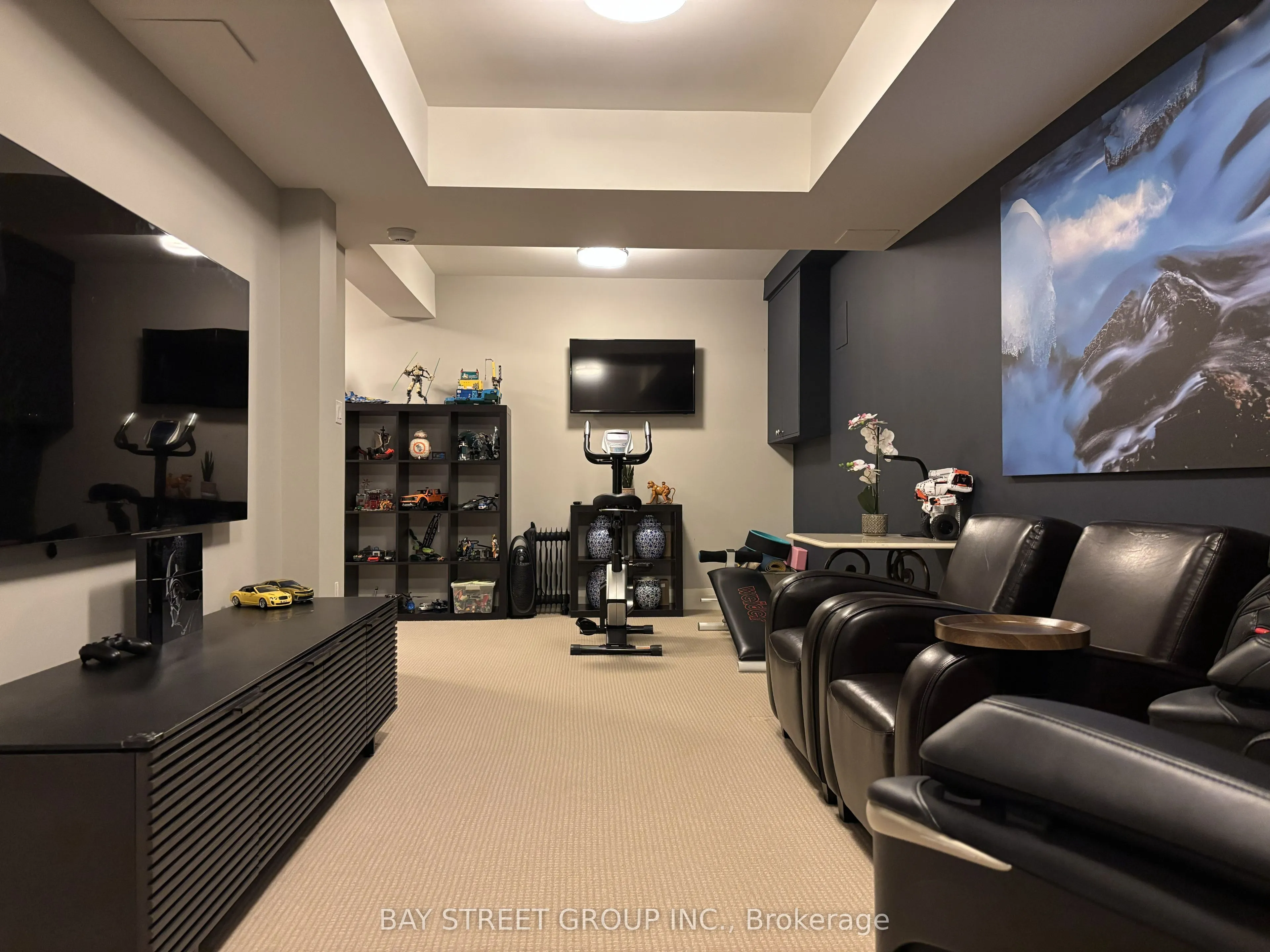 8 Dodie Street