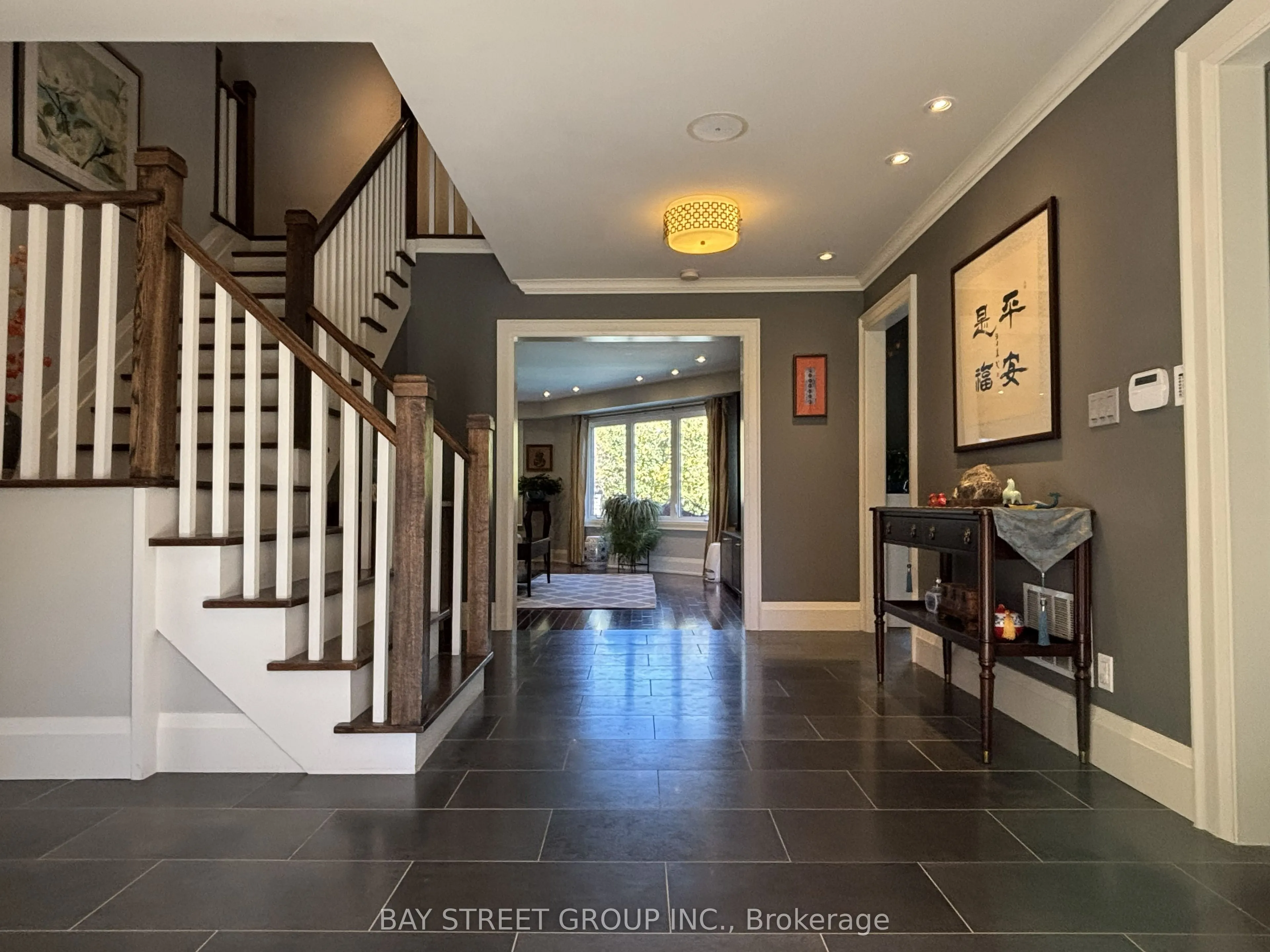 8 Dodie Street