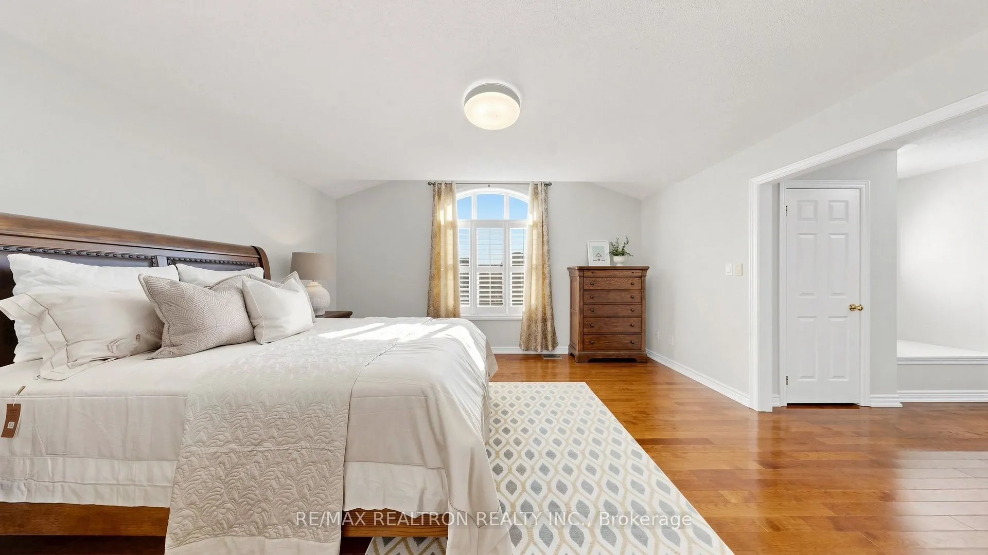 15 Edward Roberts Drive