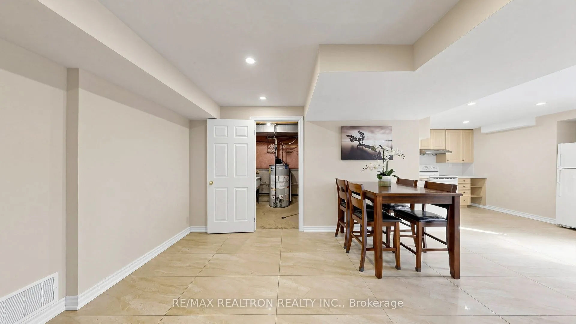 15 Edward Roberts Drive