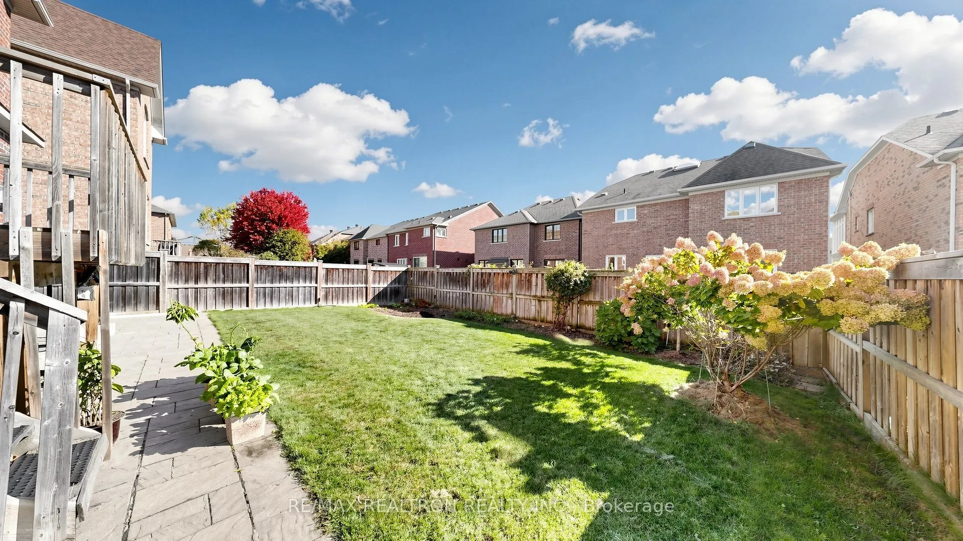 15 Edward Roberts Drive