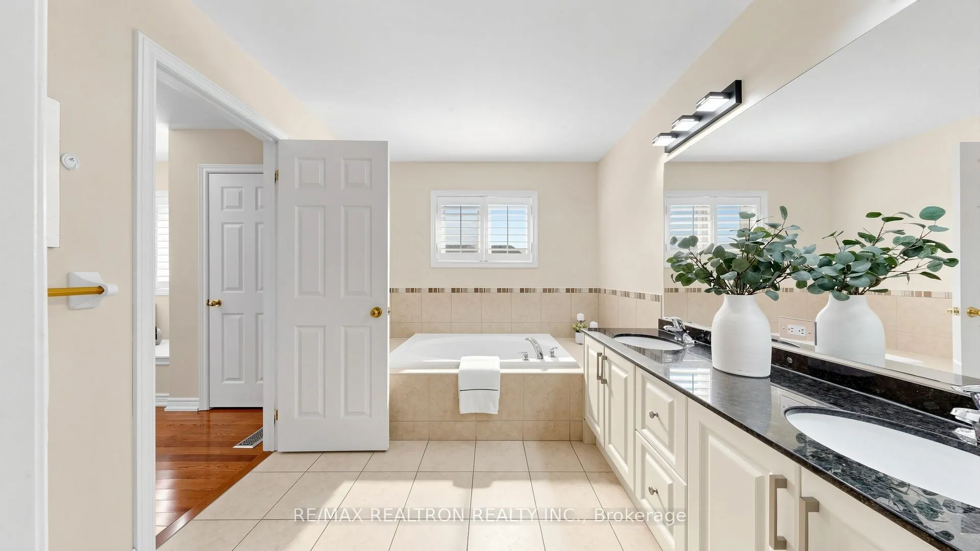 15 Edward Roberts Drive