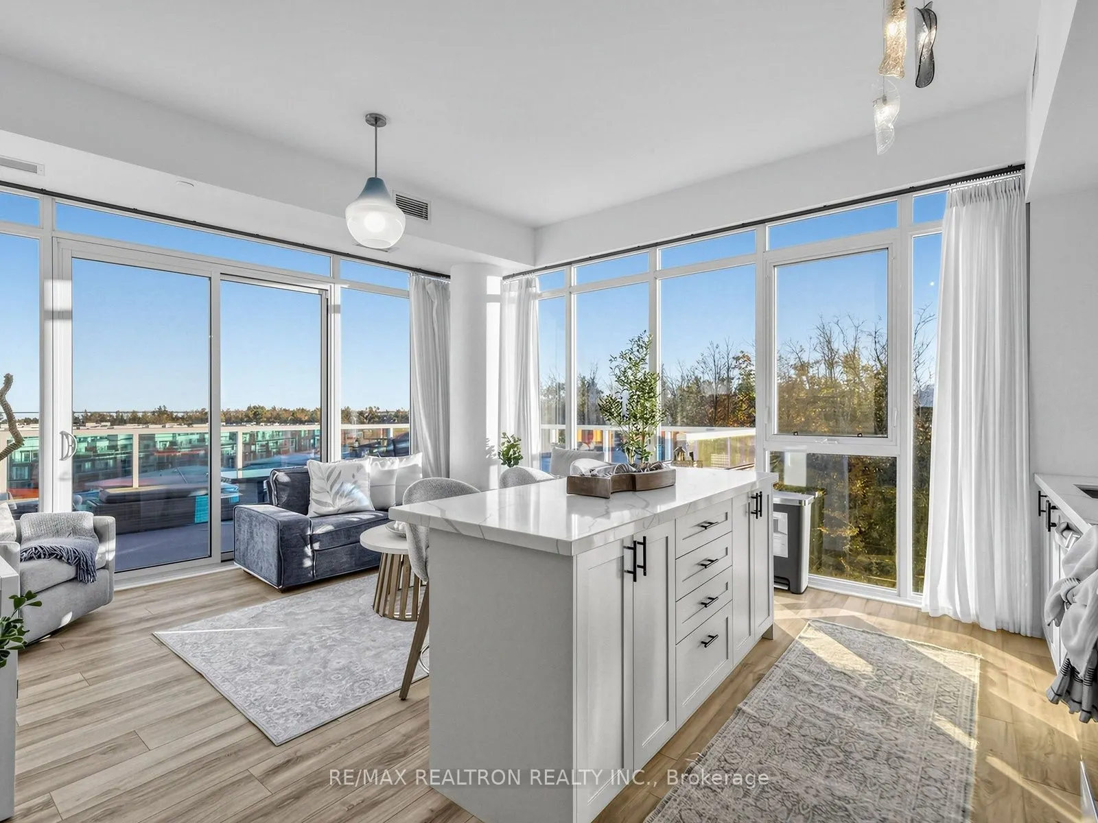 333 Sunseeker Avenue #610
