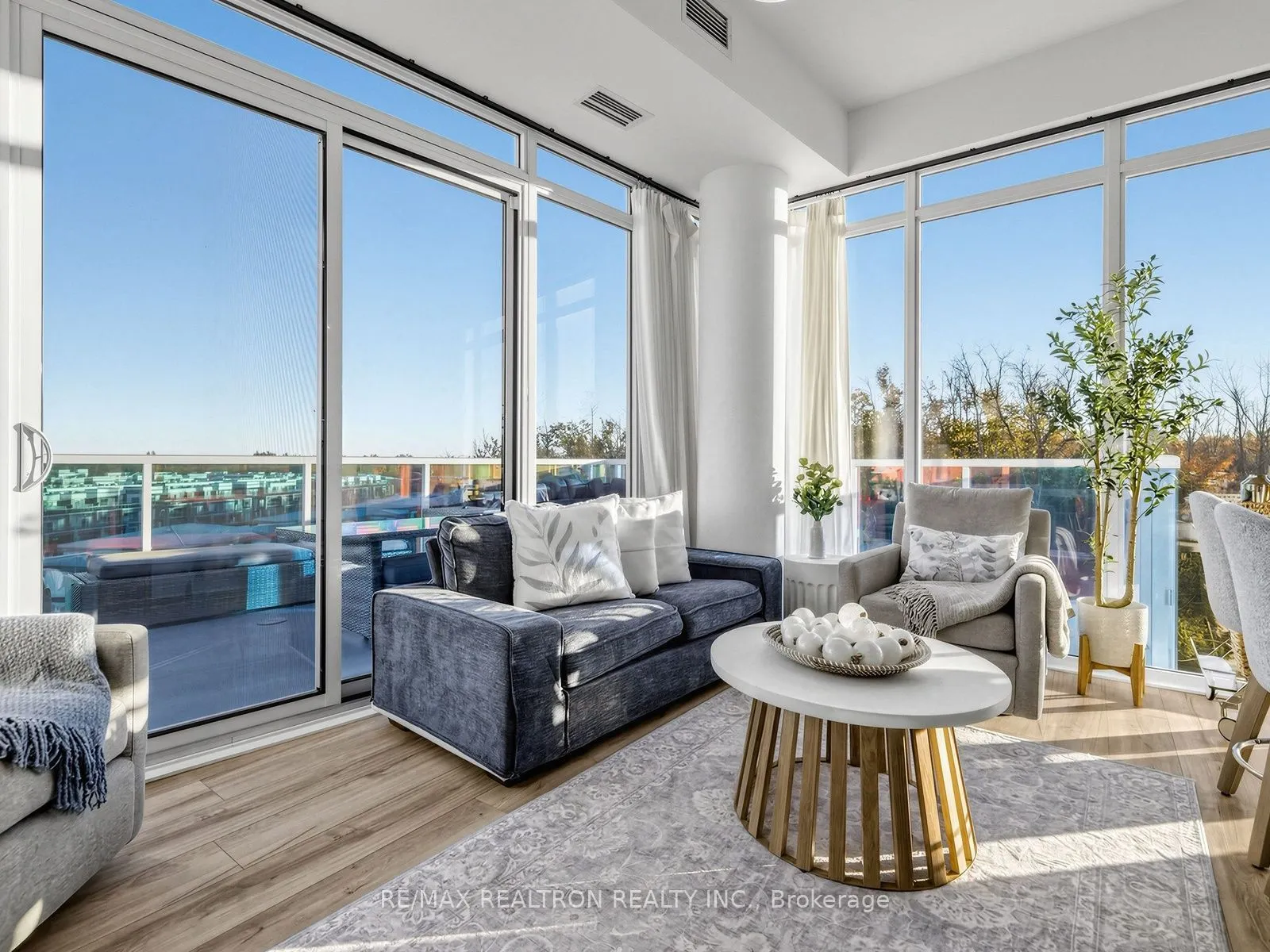 333 Sunseeker Avenue #610