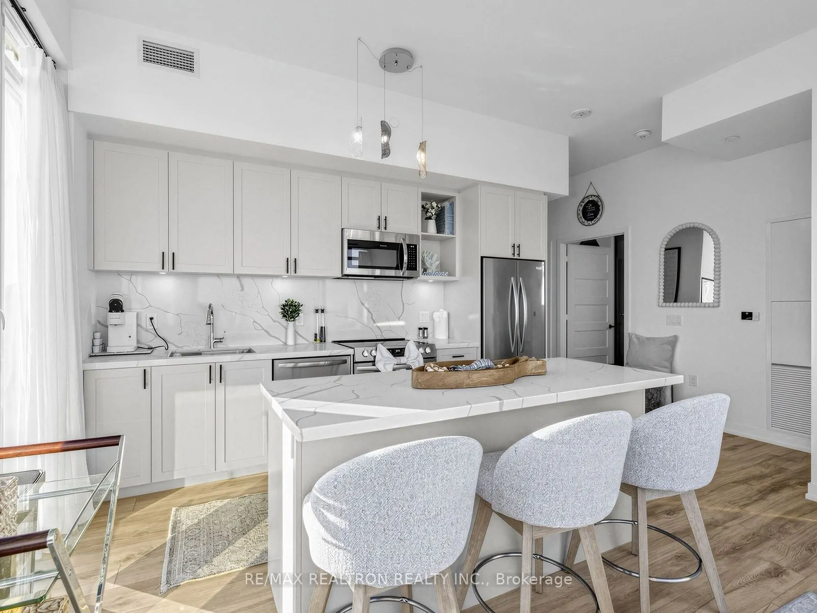 333 Sunseeker Avenue #610