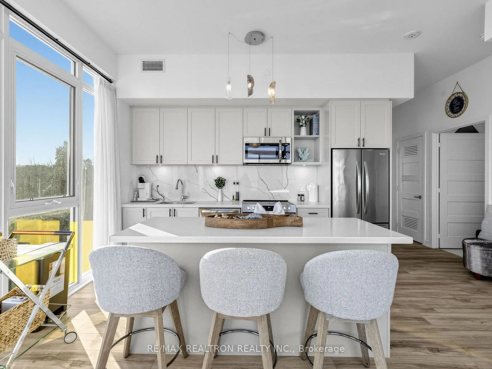 333 Sunseeker Avenue #610