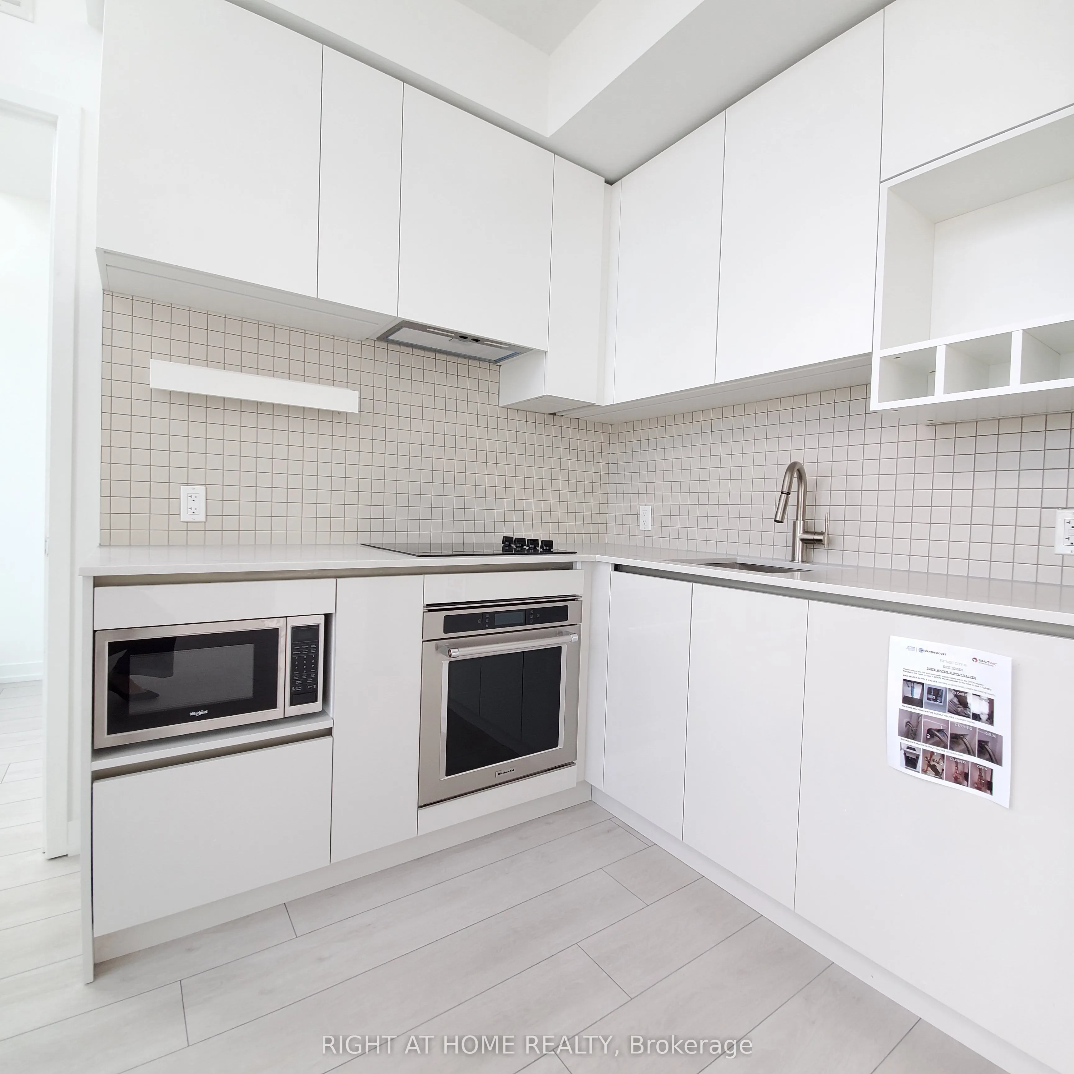 950 Portage Parkway #808