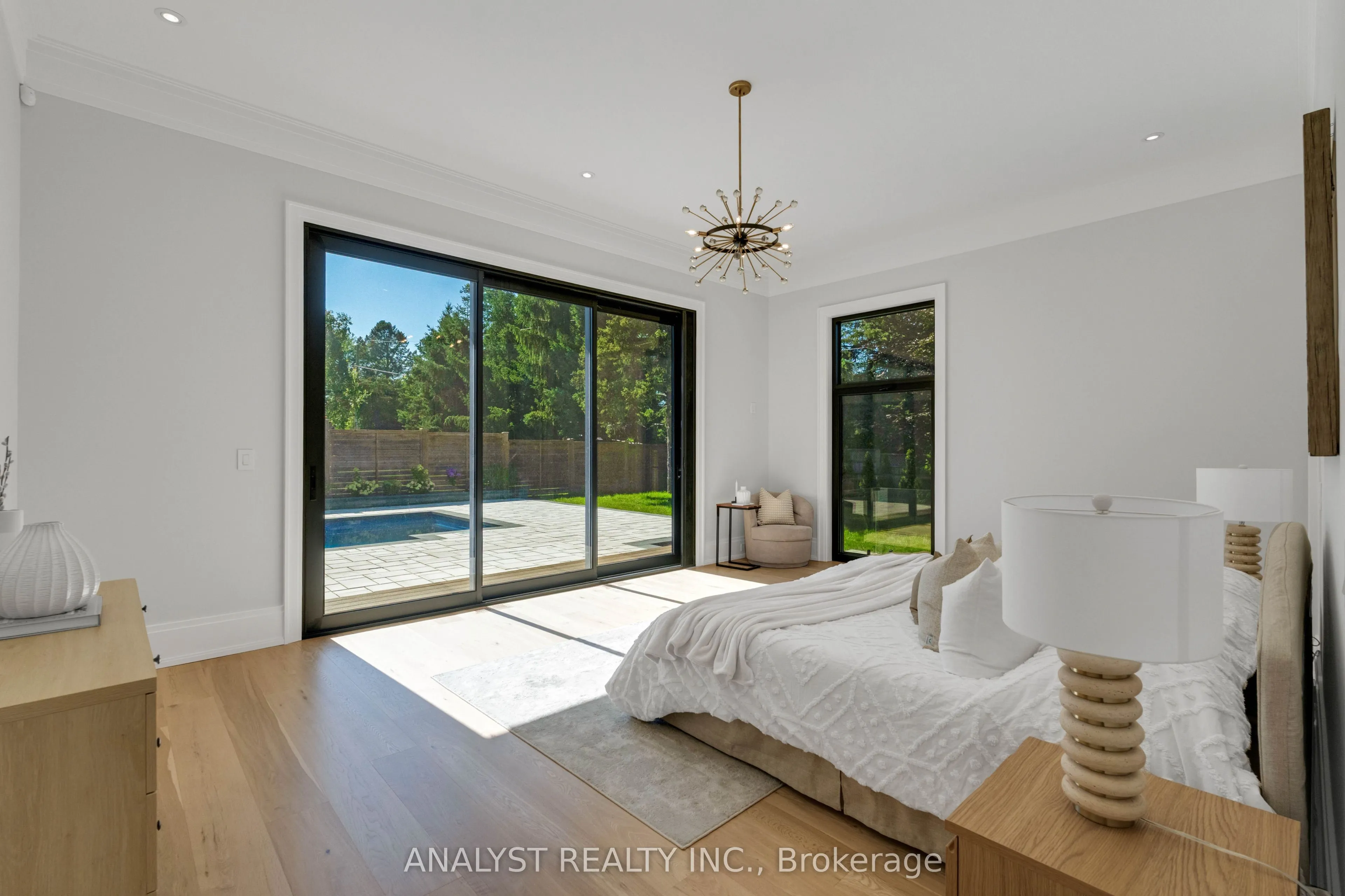 82 Donhill Crescent
