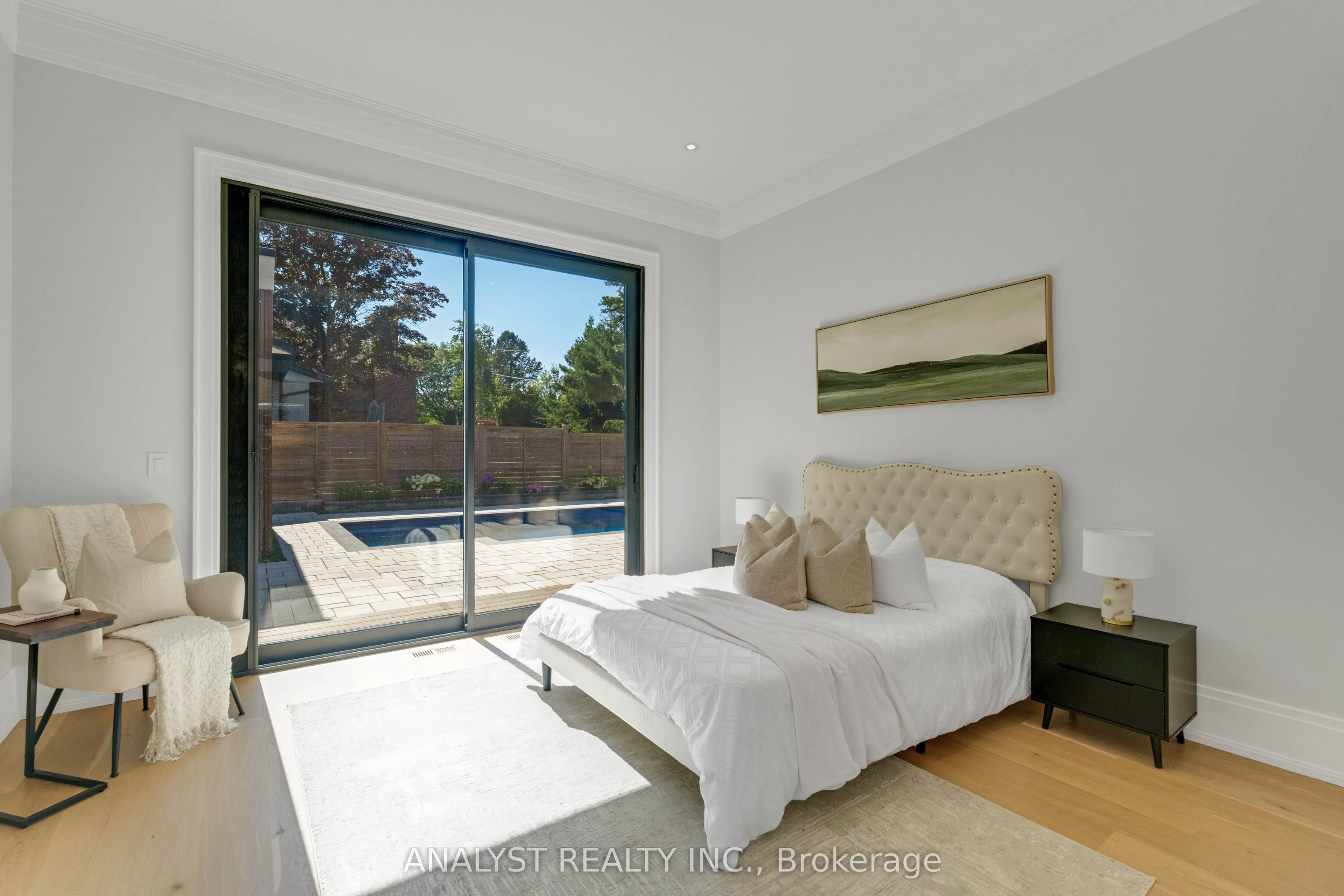 82 Donhill Crescent