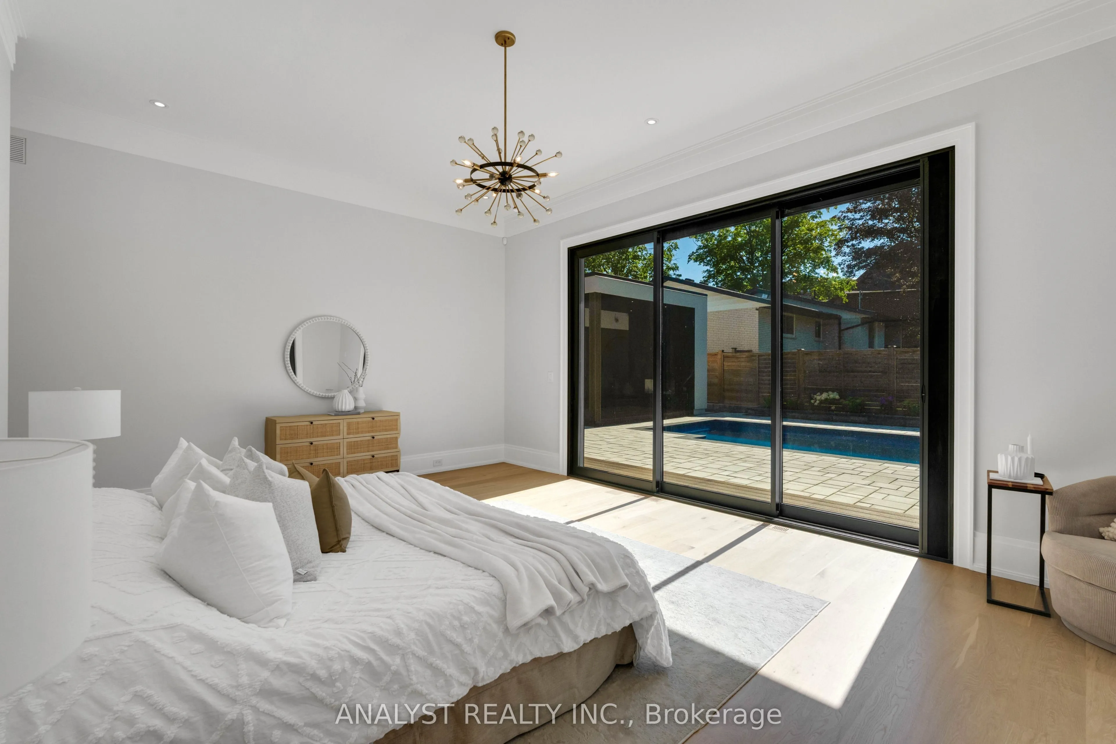 82 Donhill Crescent