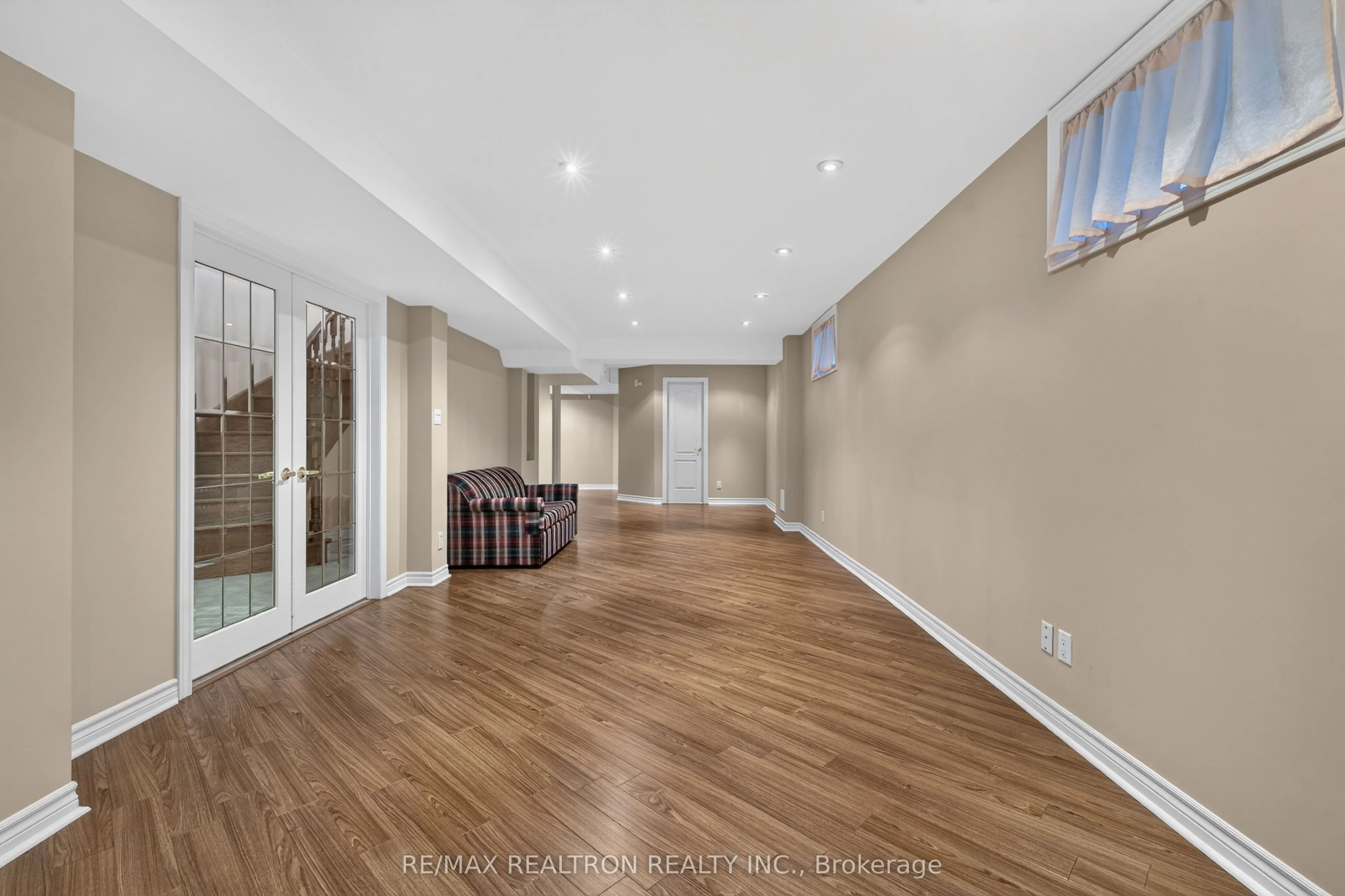12 Loudon Crescent