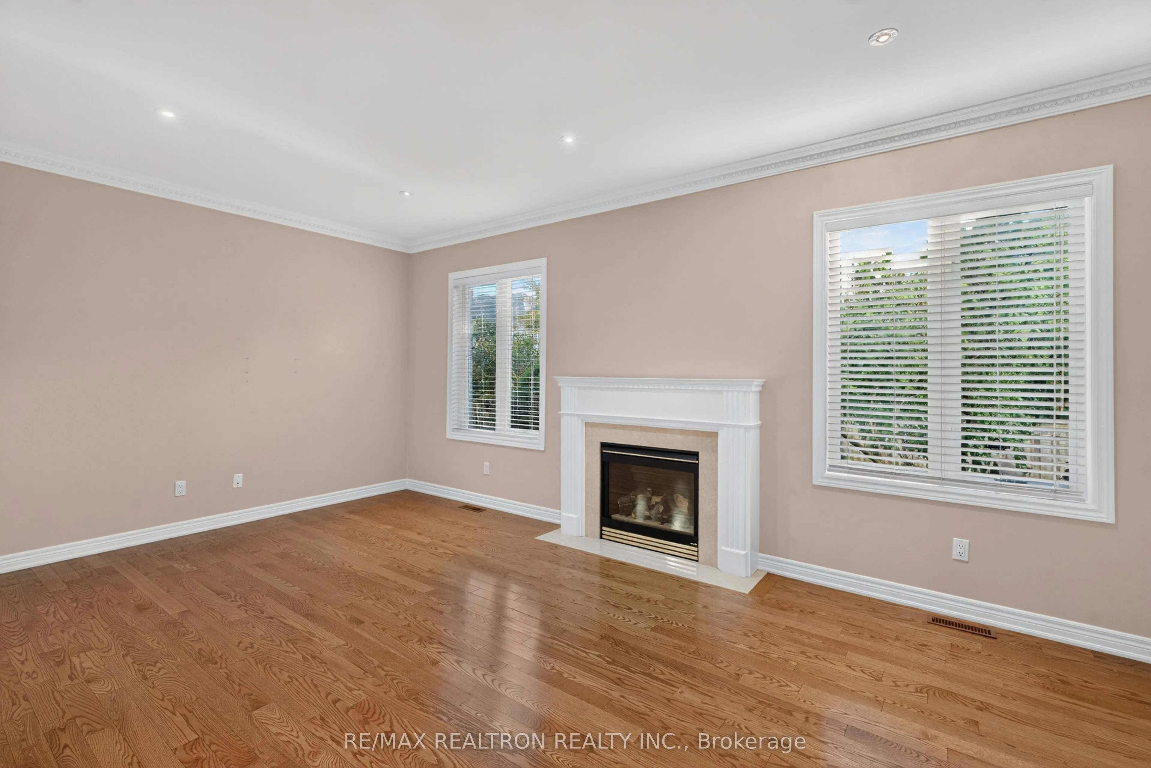 12 Loudon Crescent
