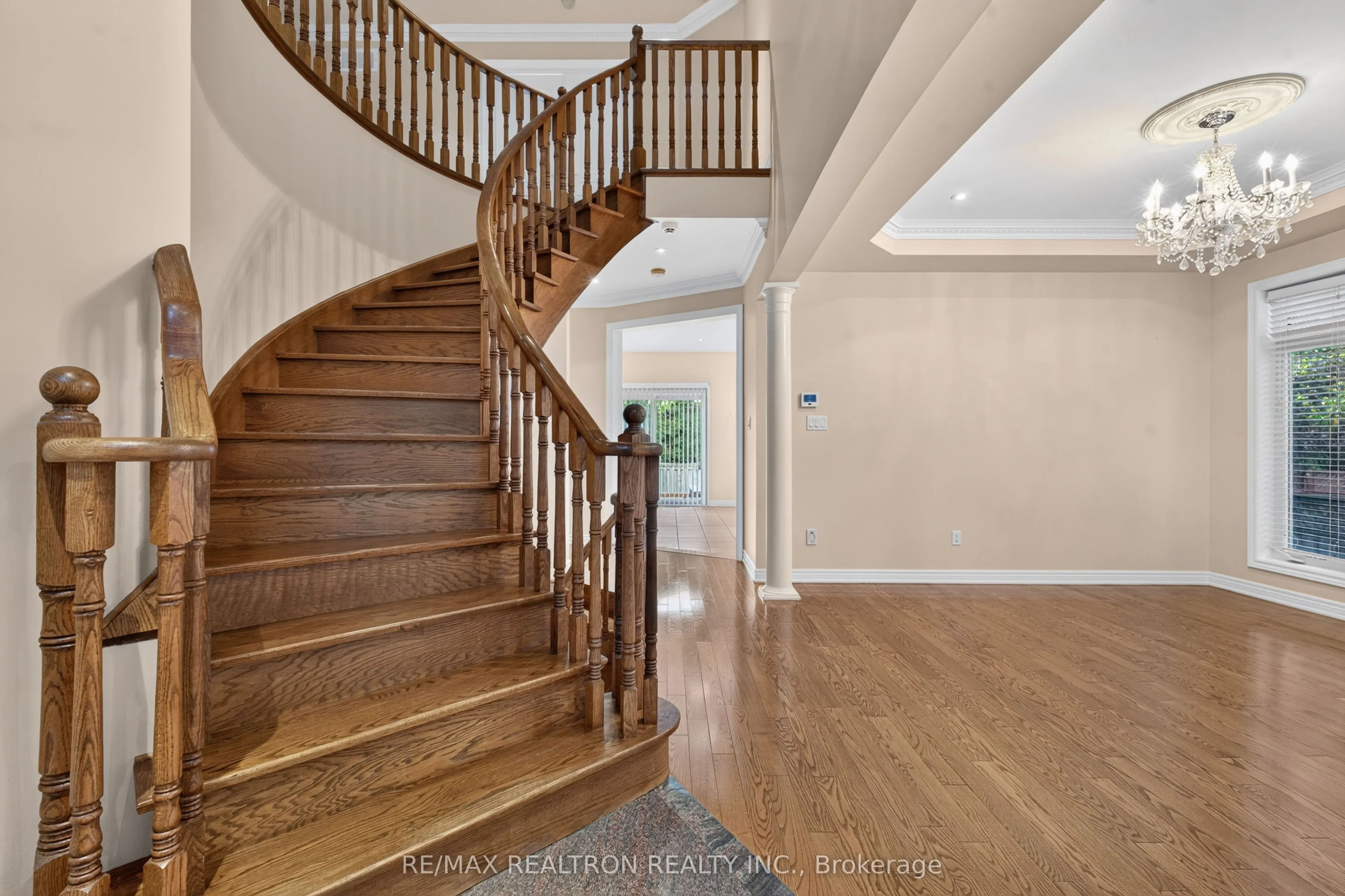 12 Loudon Crescent