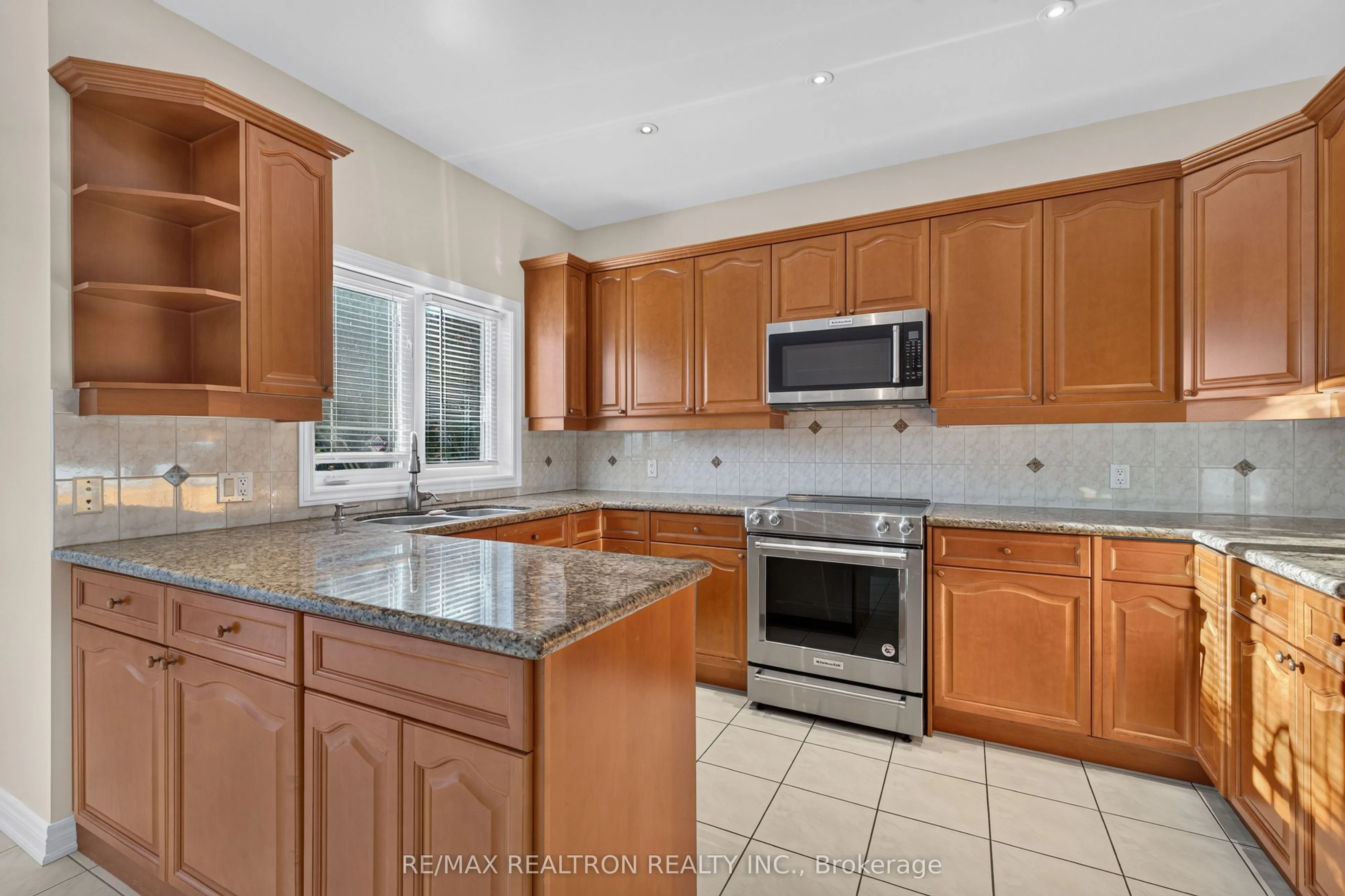 12 Loudon Crescent