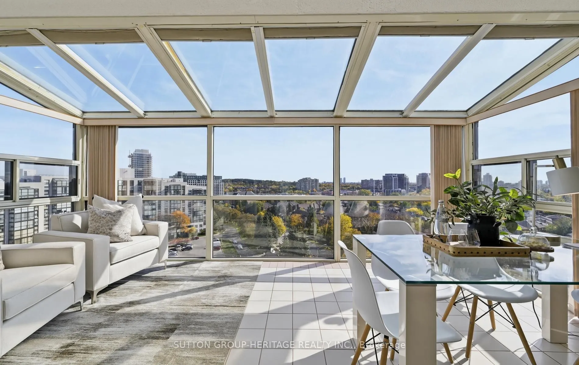 40 Harding Boulevard W #1112