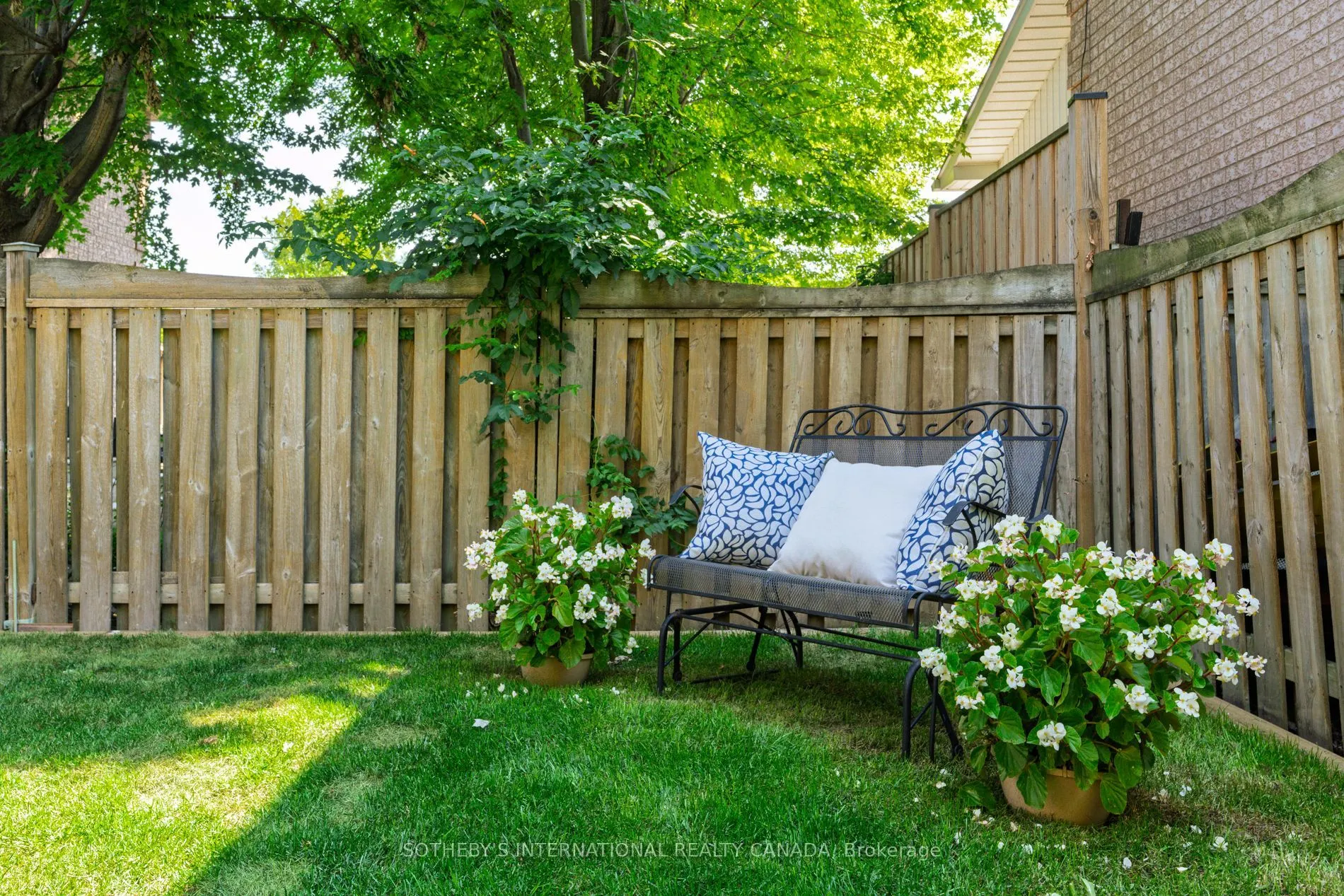 15 Klamath Court