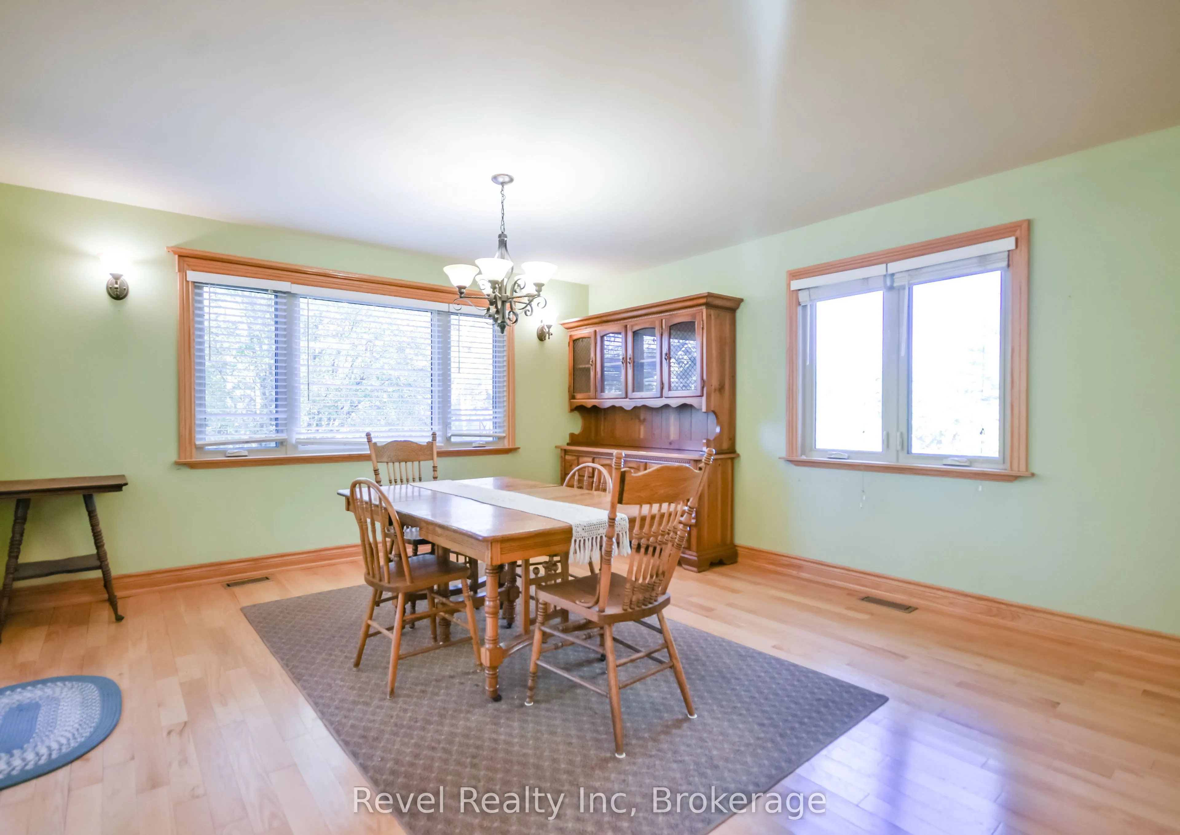 2362 Tall Tree Lane