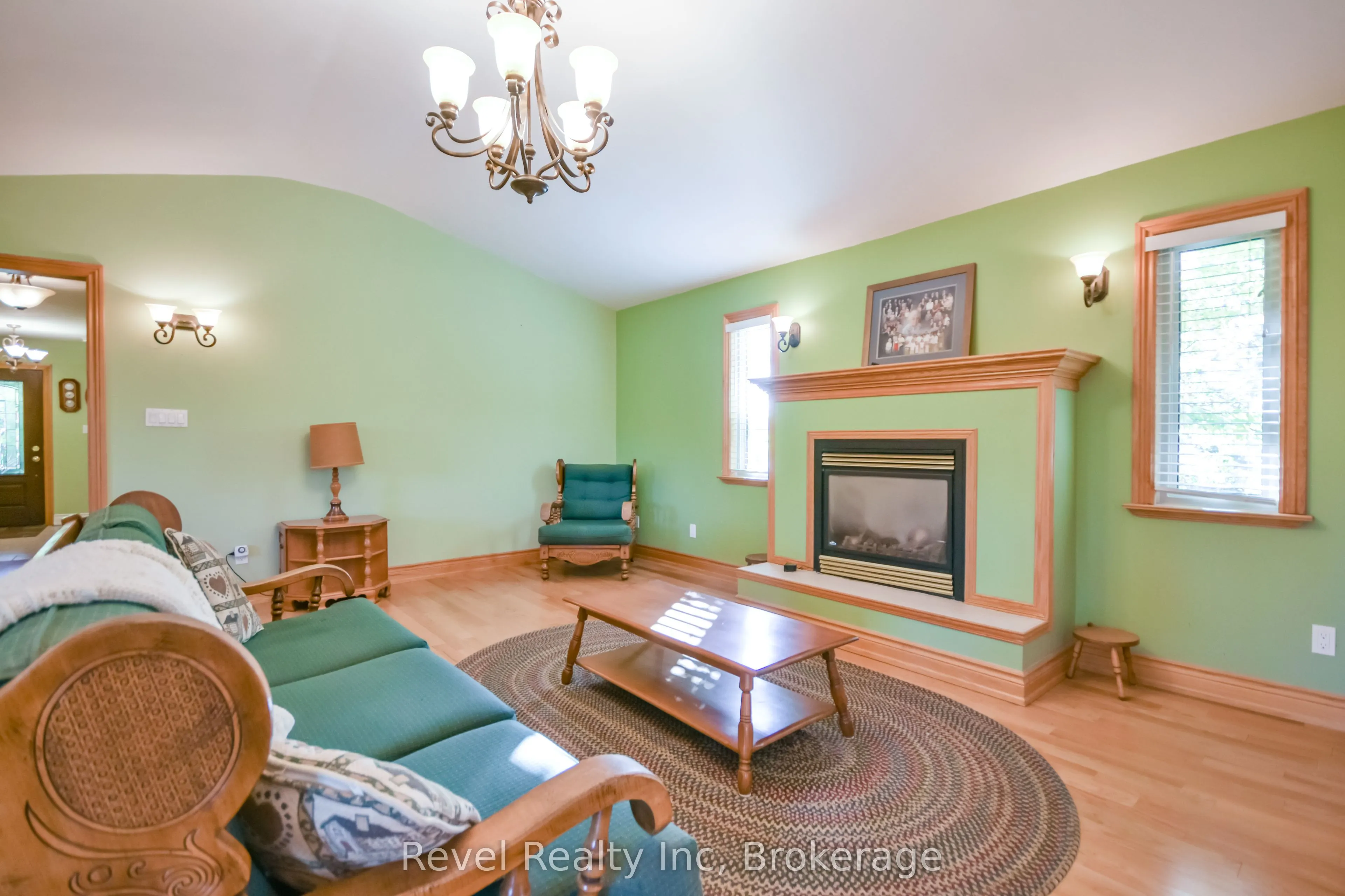 2362 Tall Tree Lane