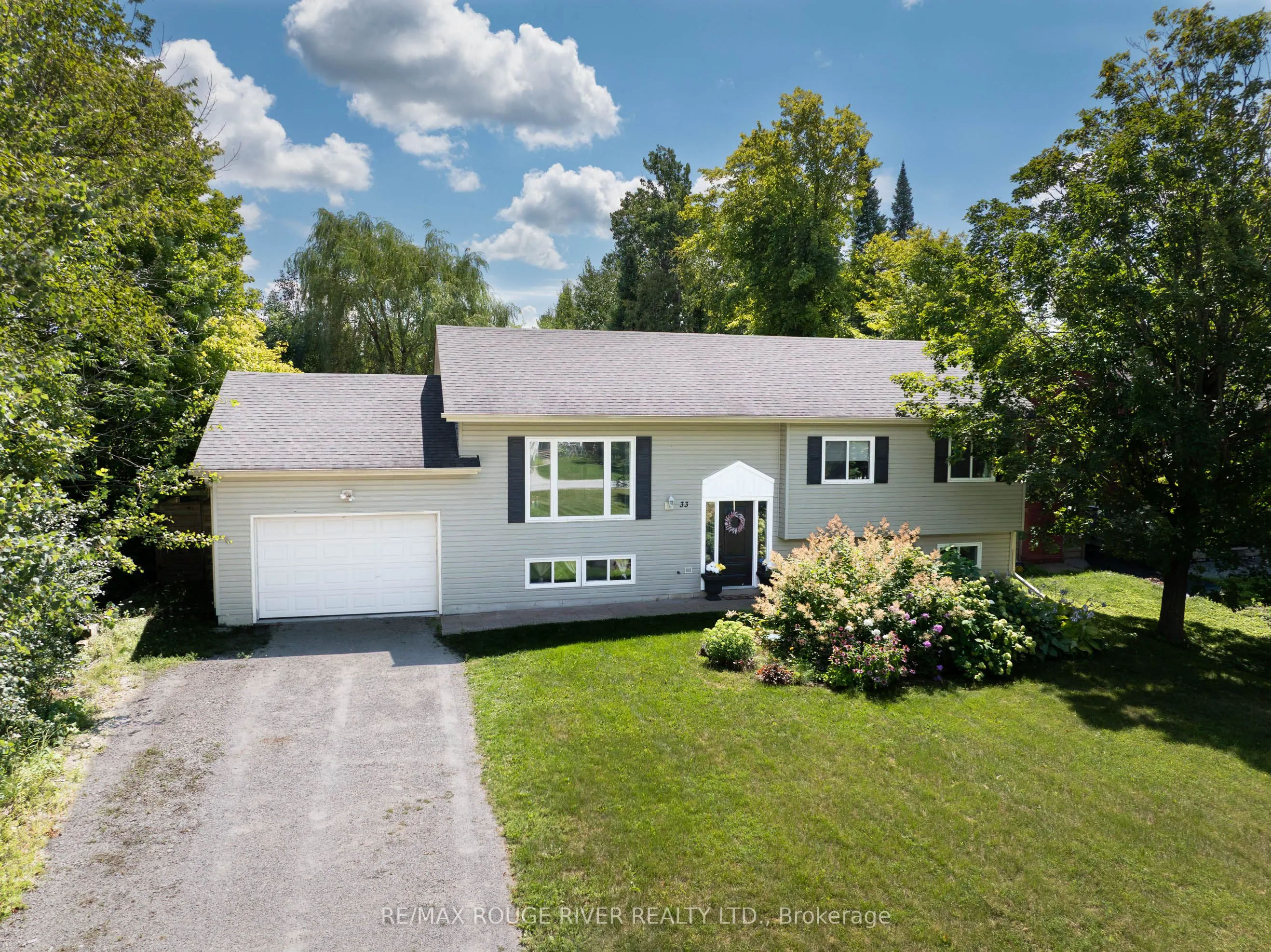 33 Creek Drive