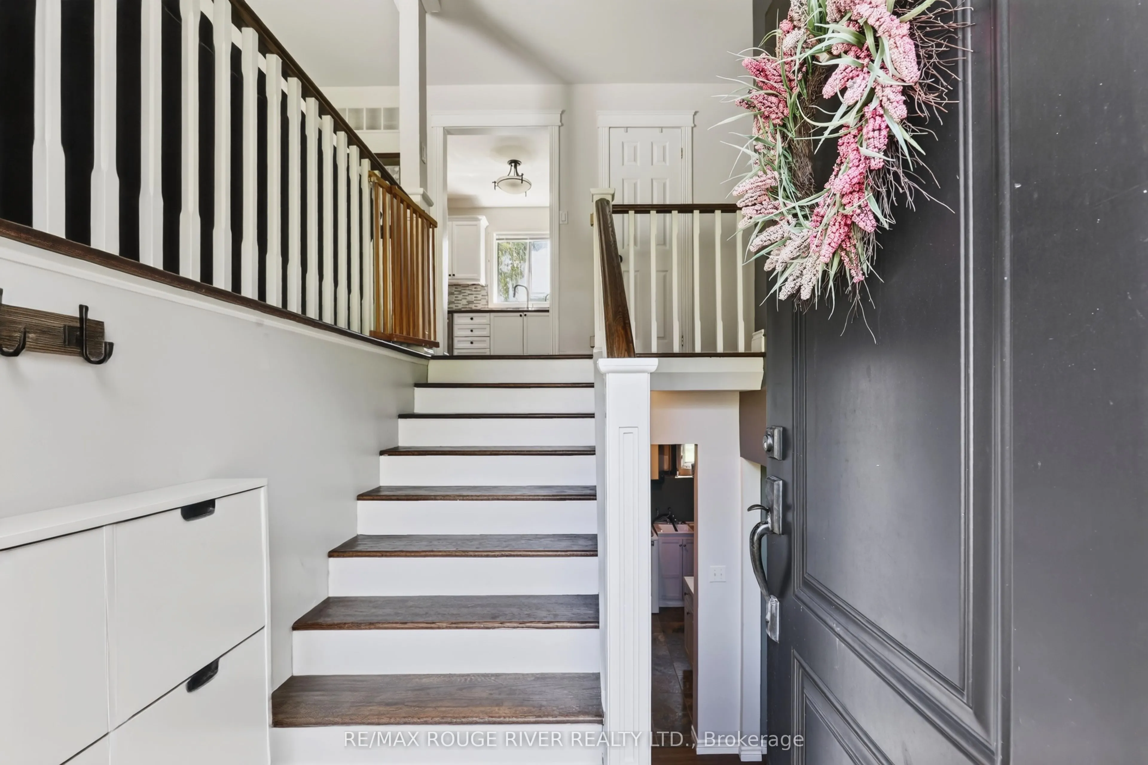33 Creek Drive