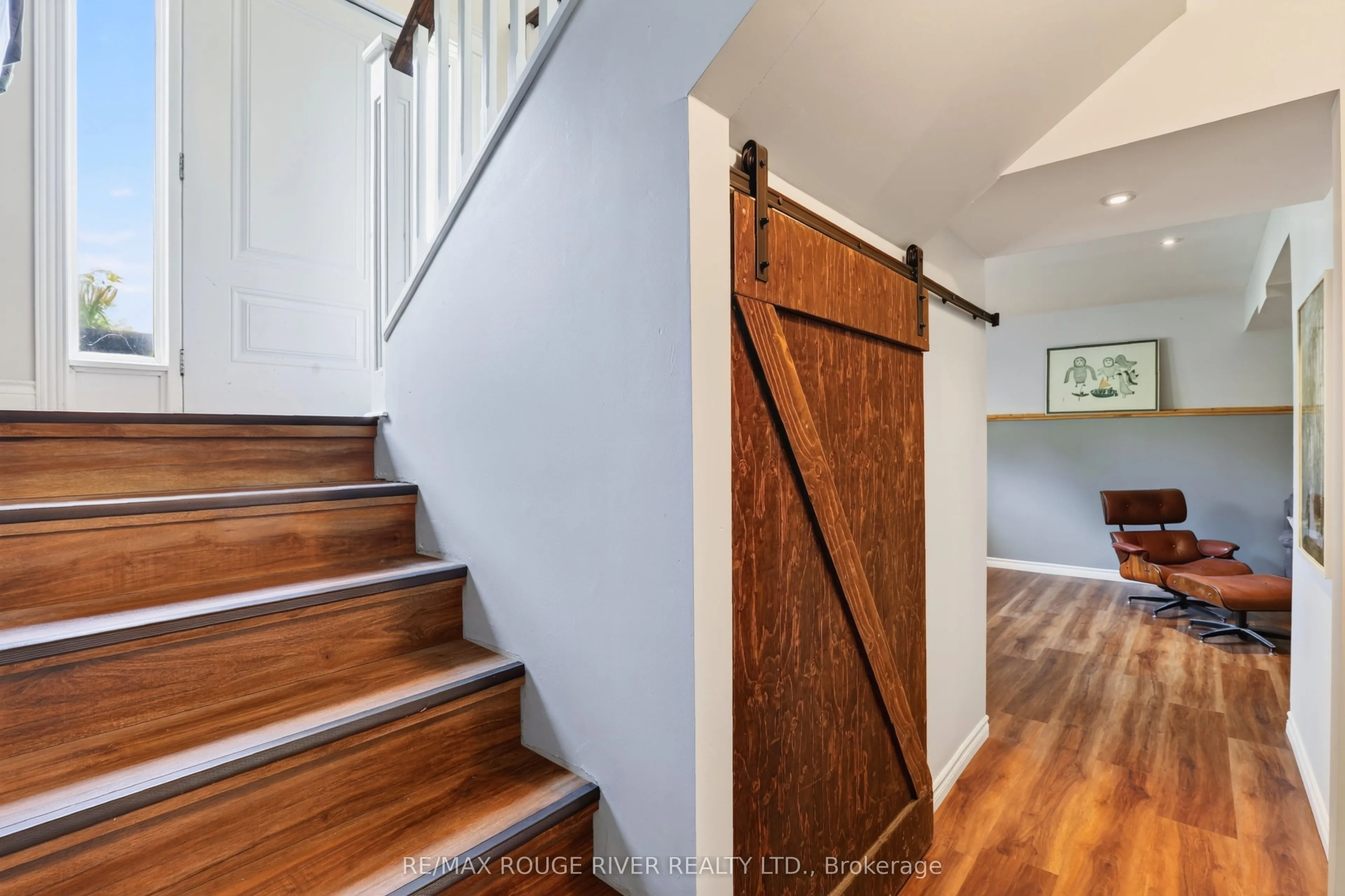 33 Creek Drive