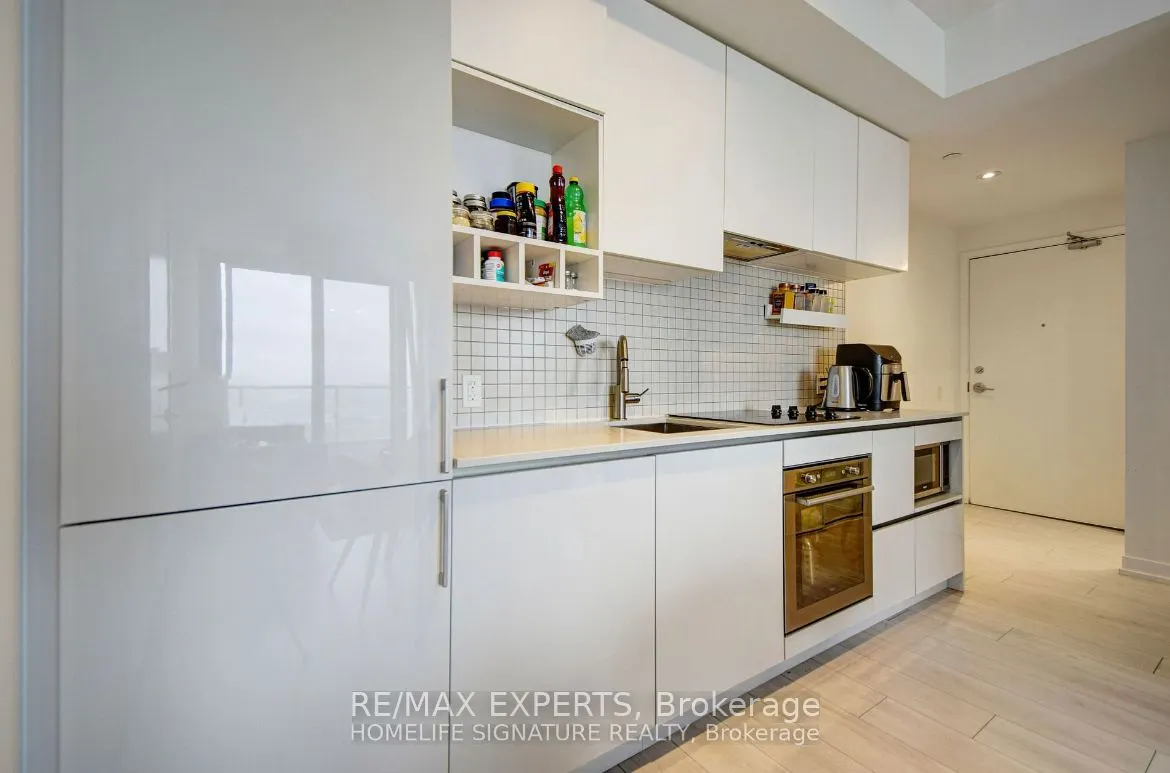898 Portage Parkway #1912