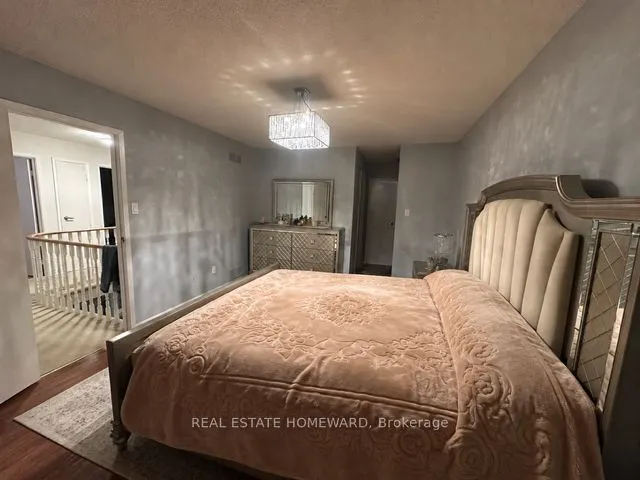 784 Hill Gate
