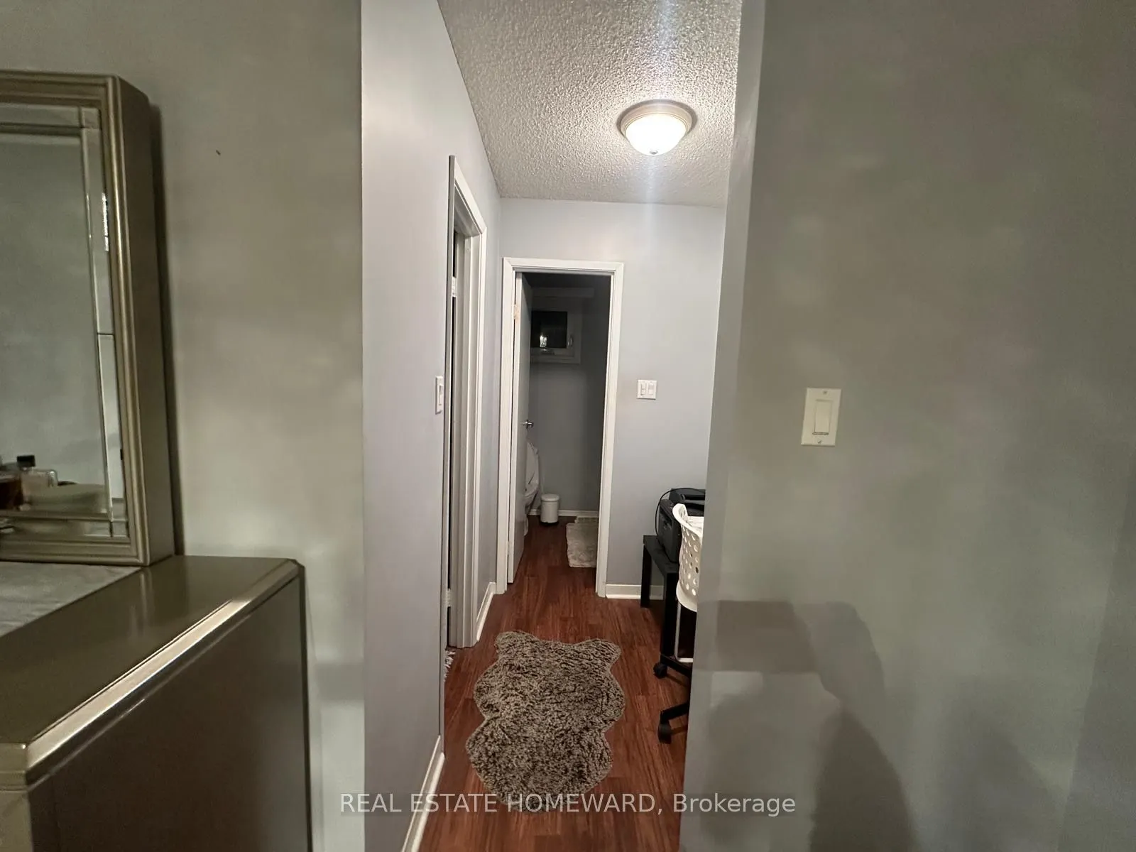 784 Hill Gate