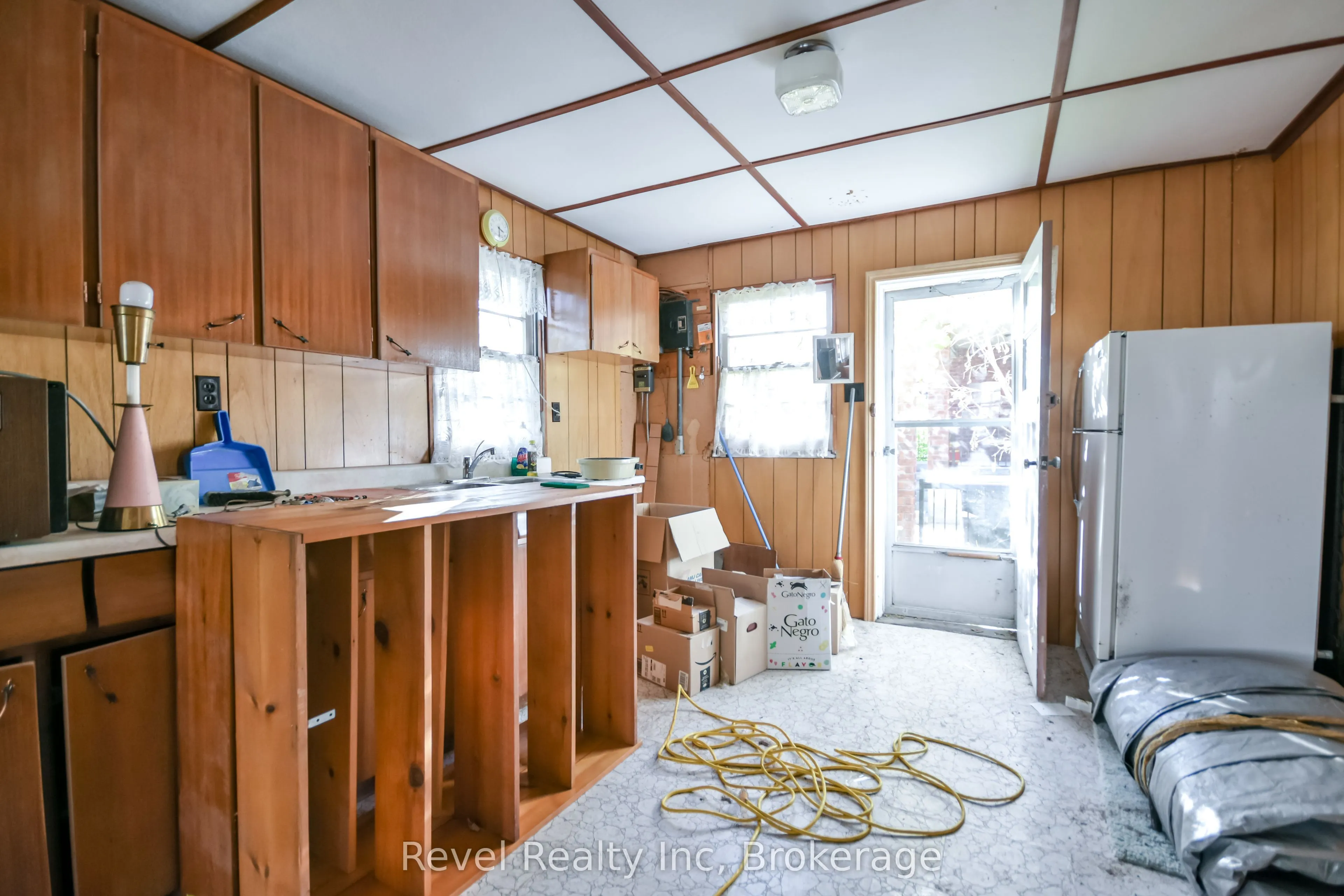 2366 Tall Tree Lane