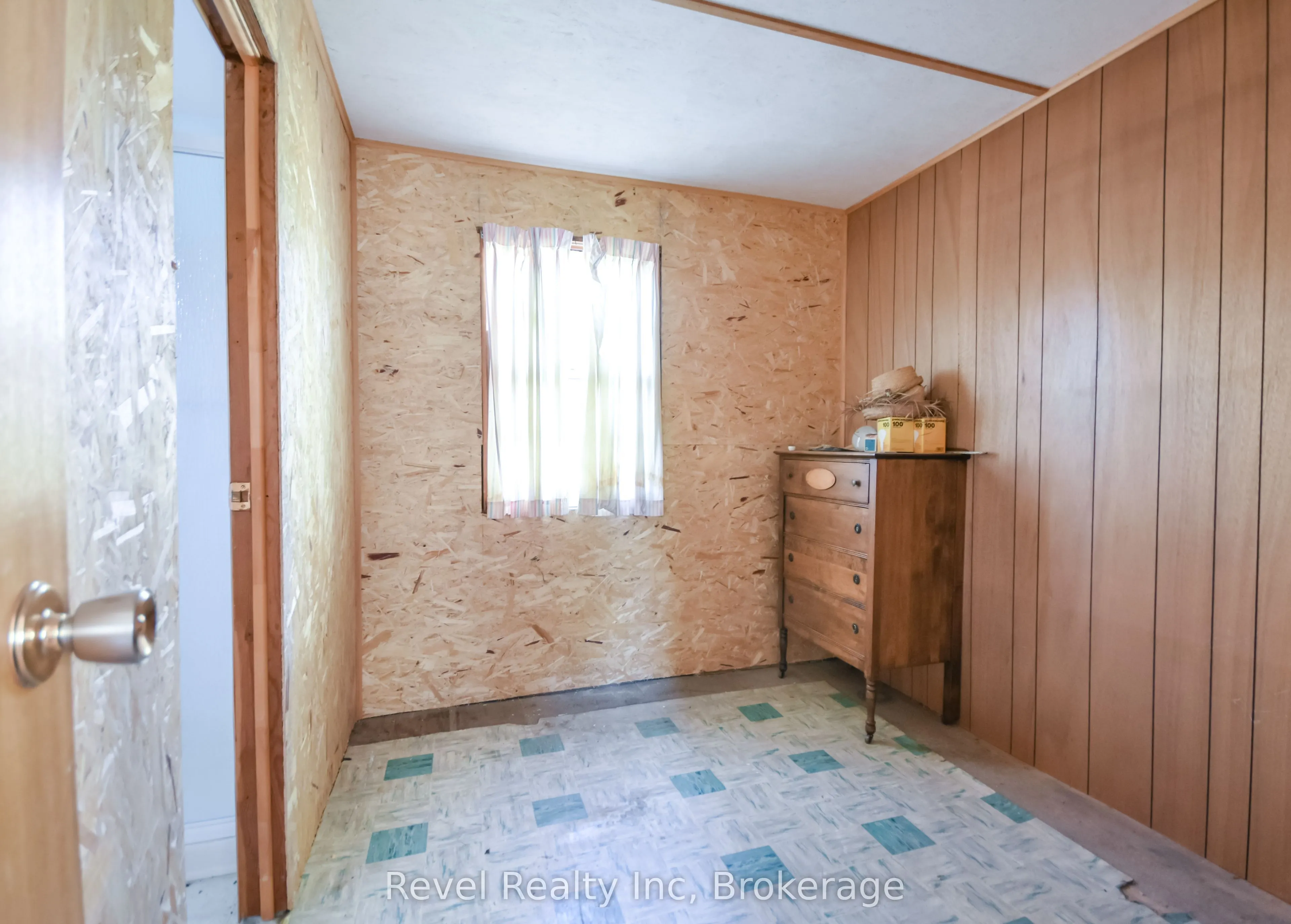 2366 Tall Tree Lane