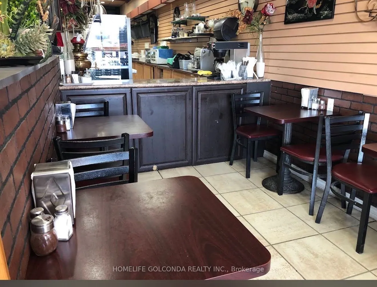 10670 Yonge Street W