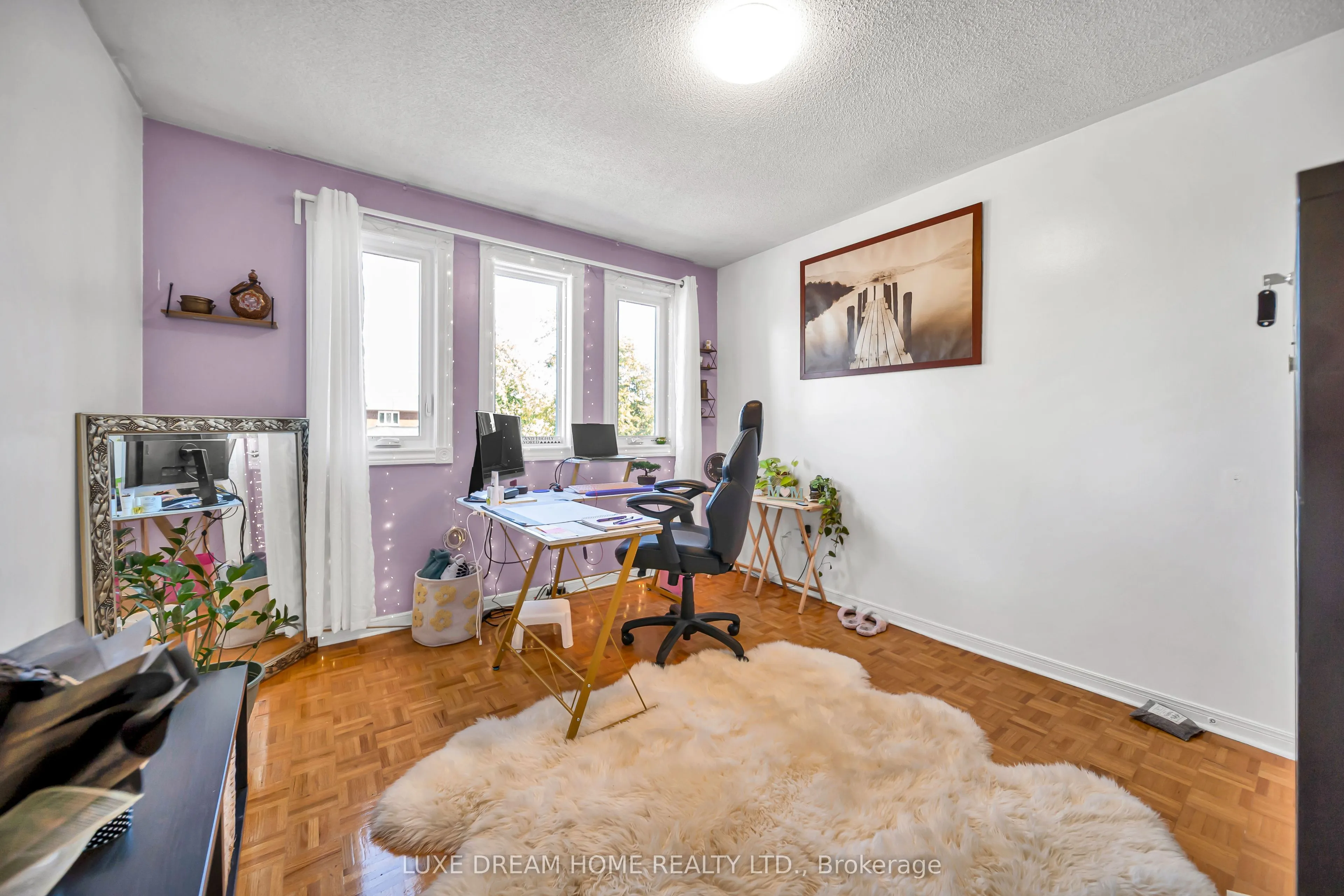 78 Governor Crescent