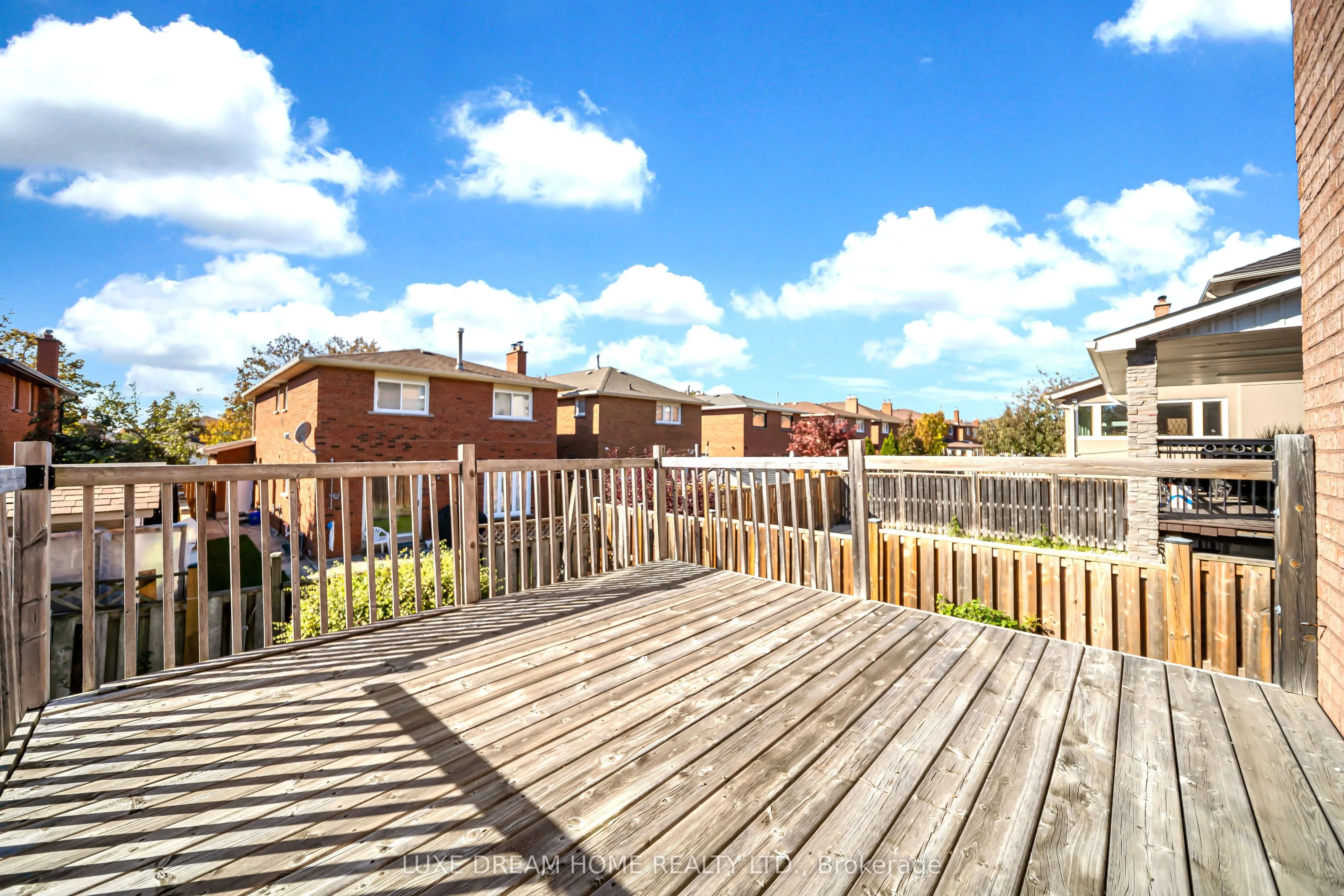 78 Governor Crescent