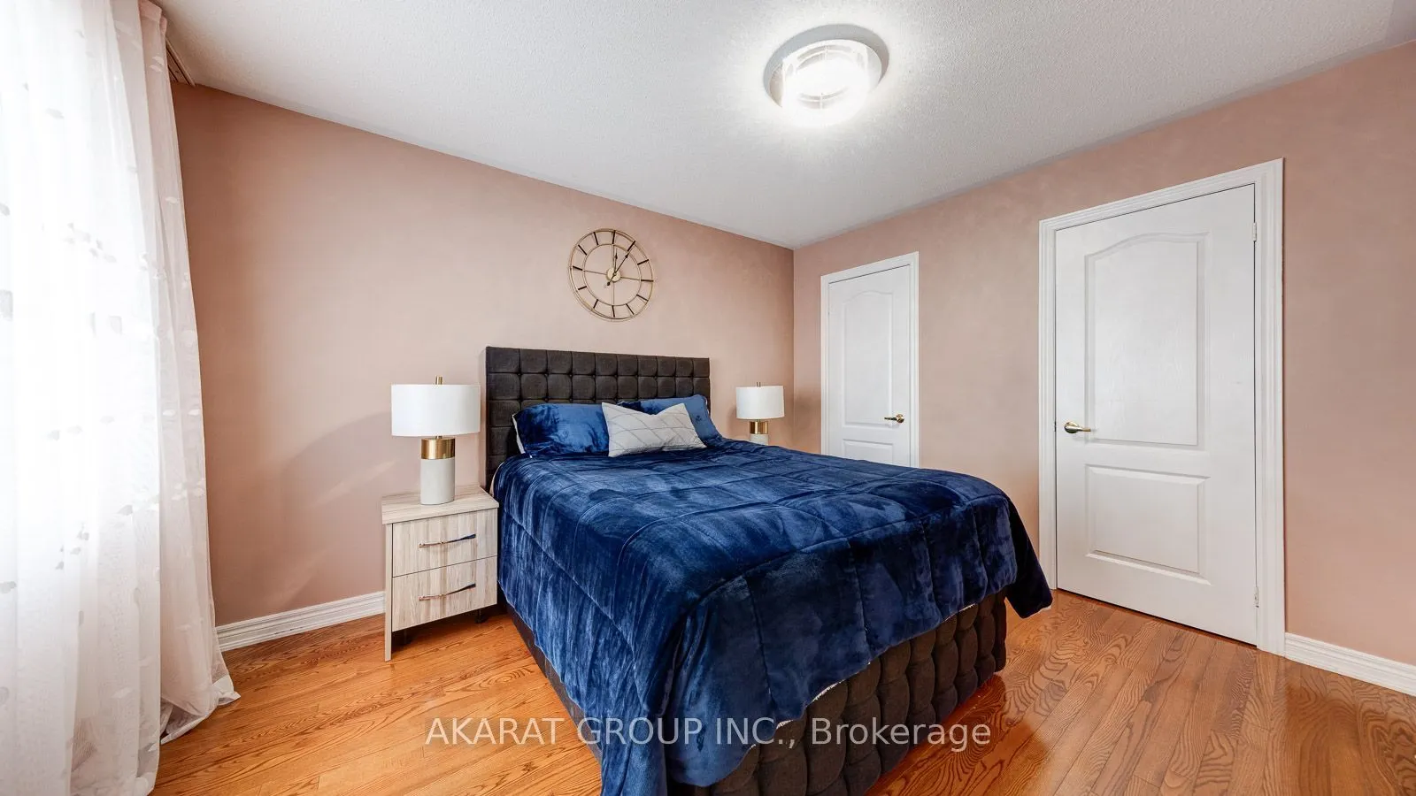 28 Saint James Avenue