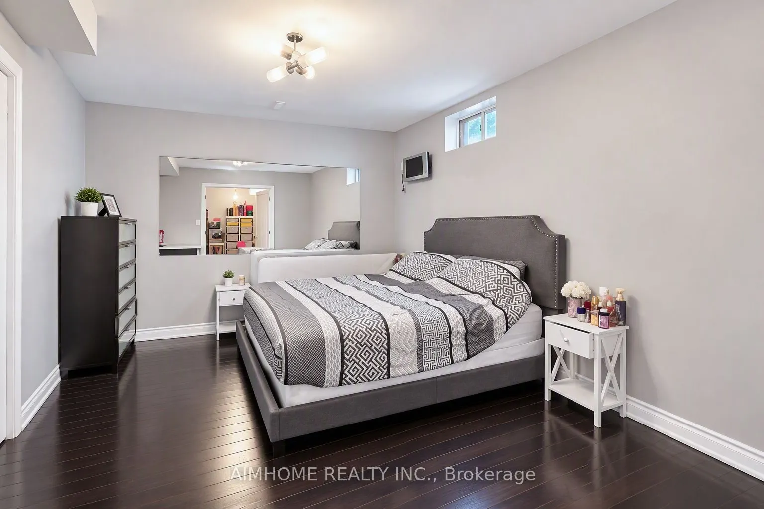 58 Wingate Crescent