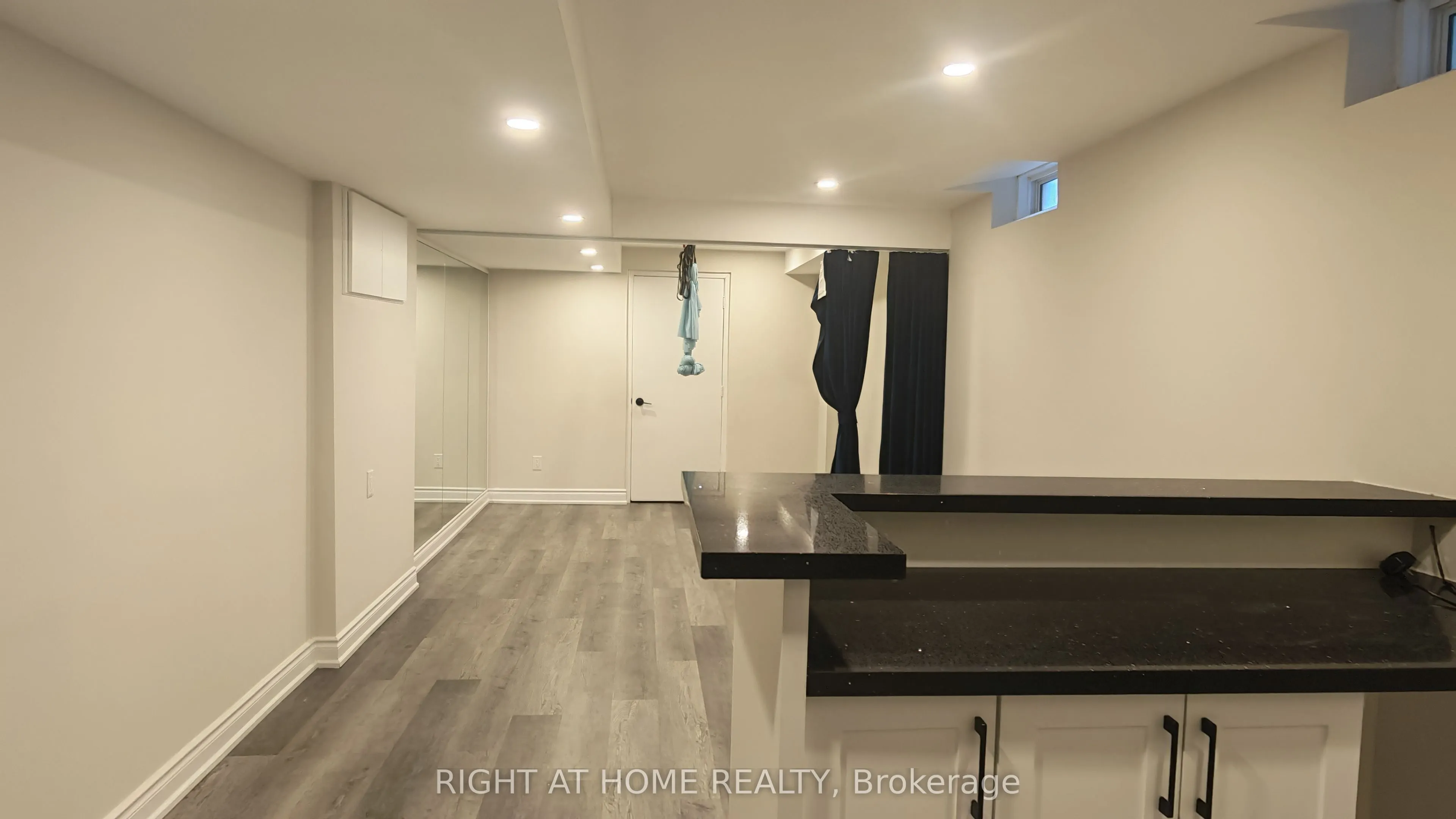 21 Russell Hill Road
