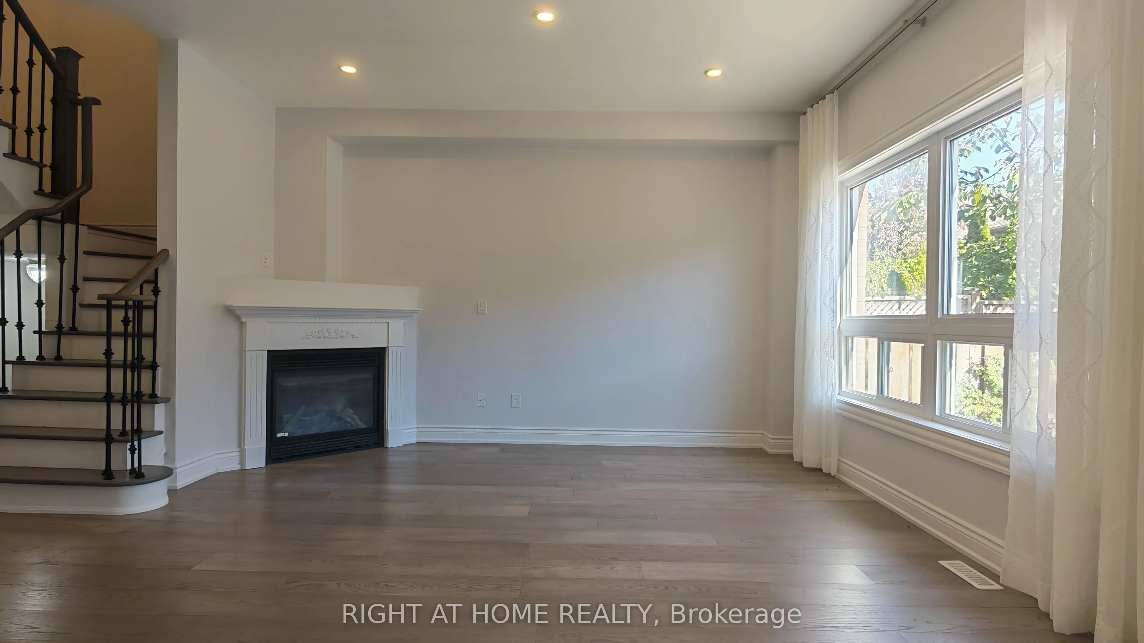 21 Russell Hill Road