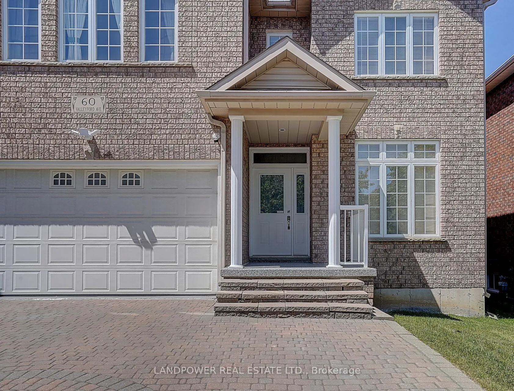 60 Valleyford Avenue