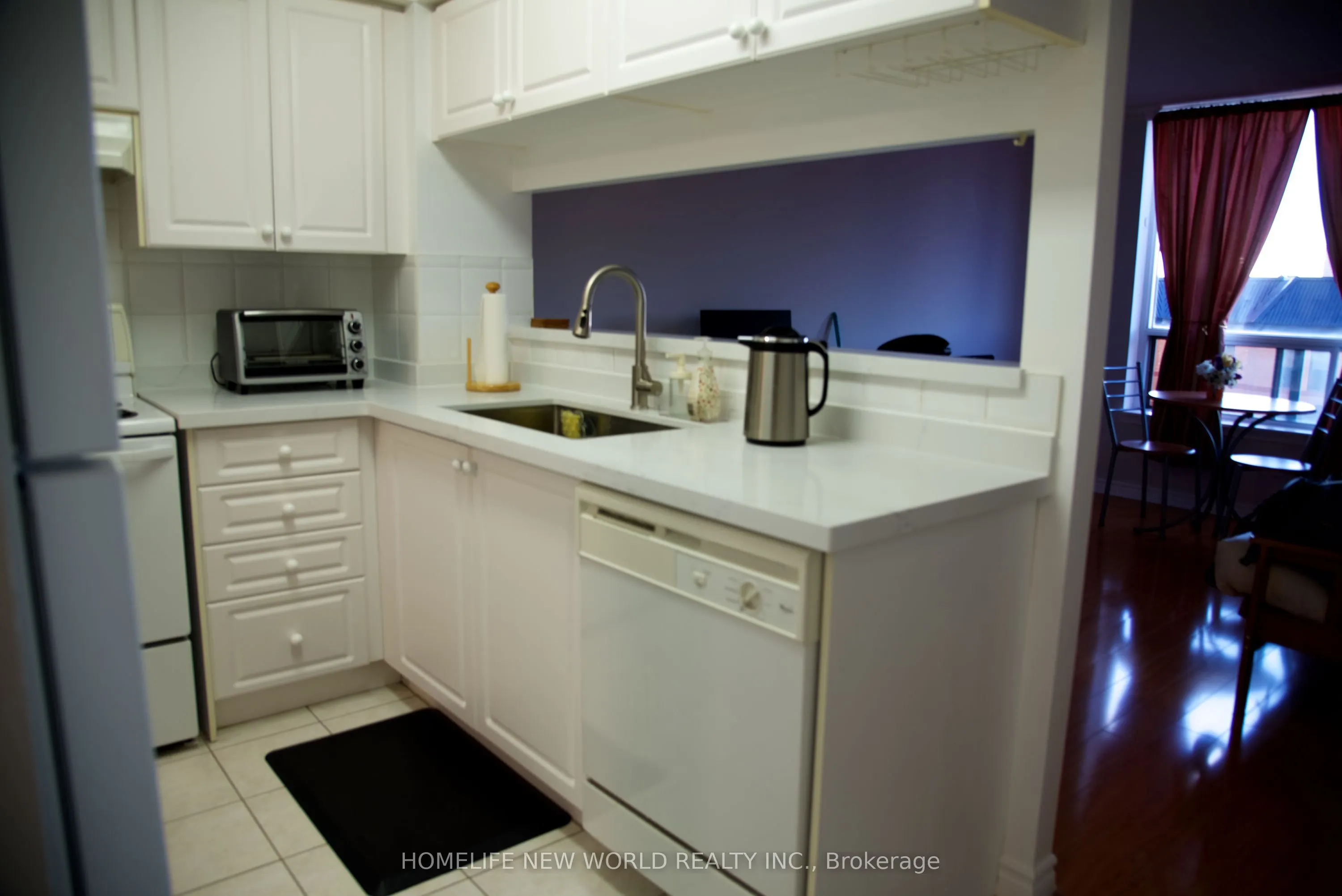 9015 Leslie Street #507