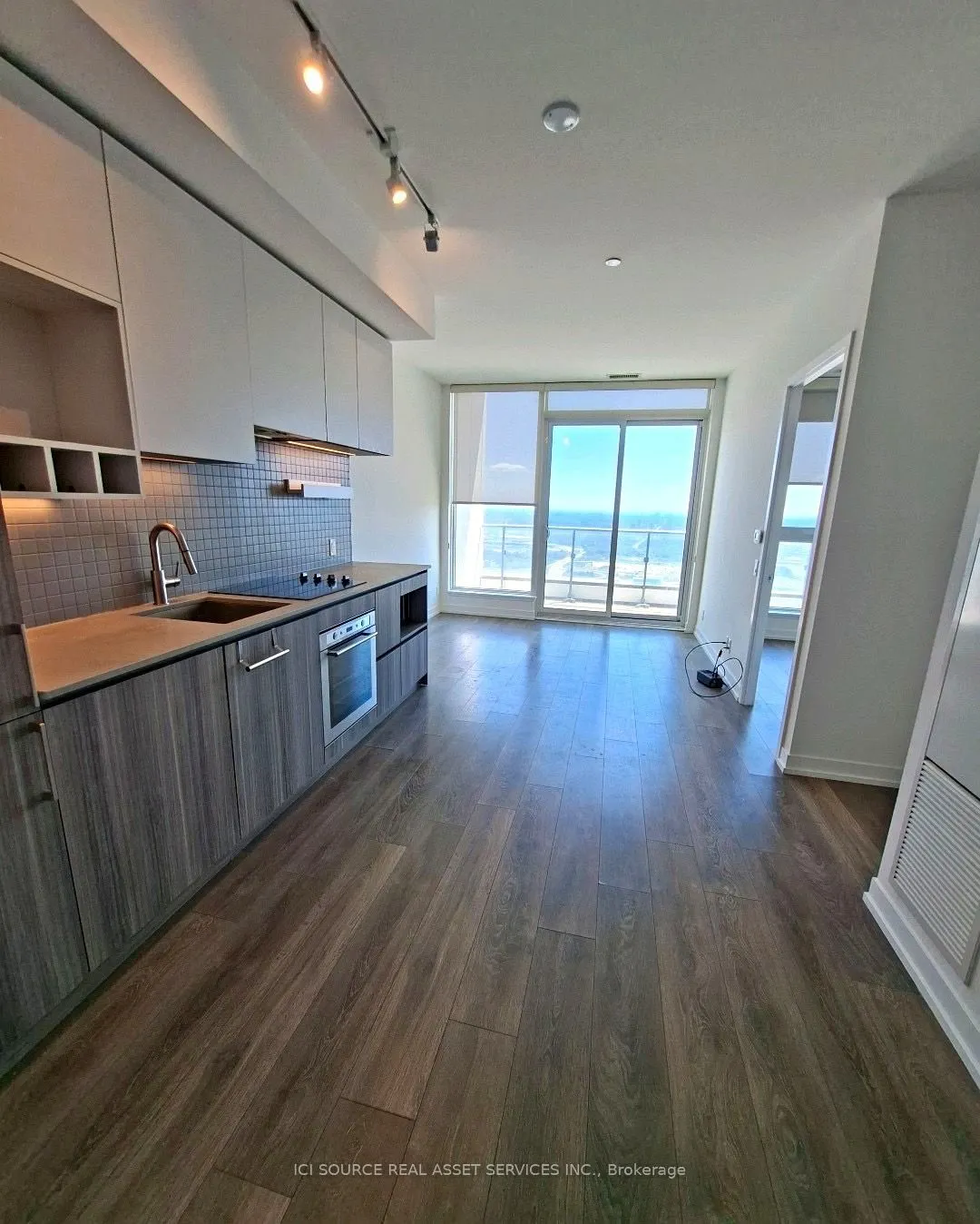 5 Buttermill Avenue #5207