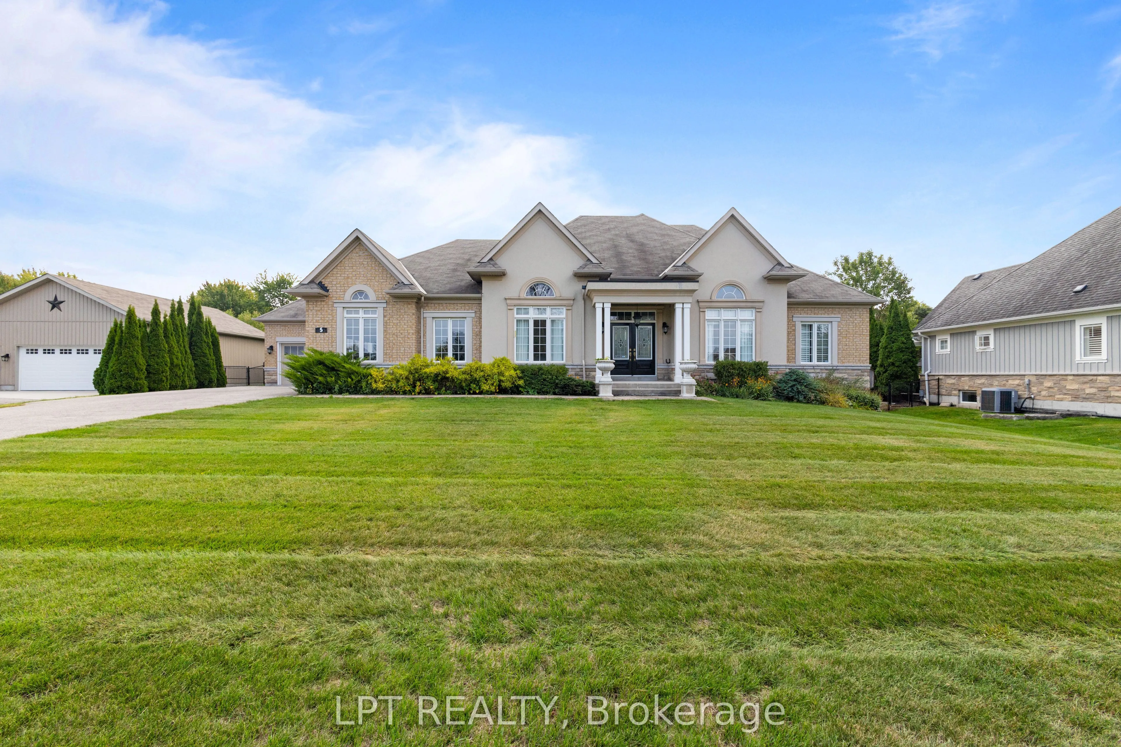 5 Wolford Court