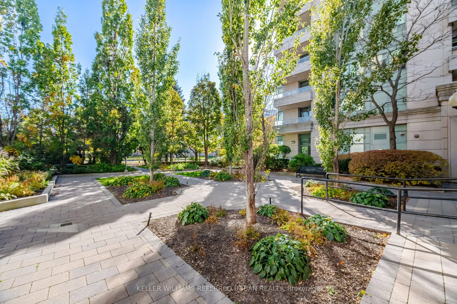 5 Emerald Lane #Ph307