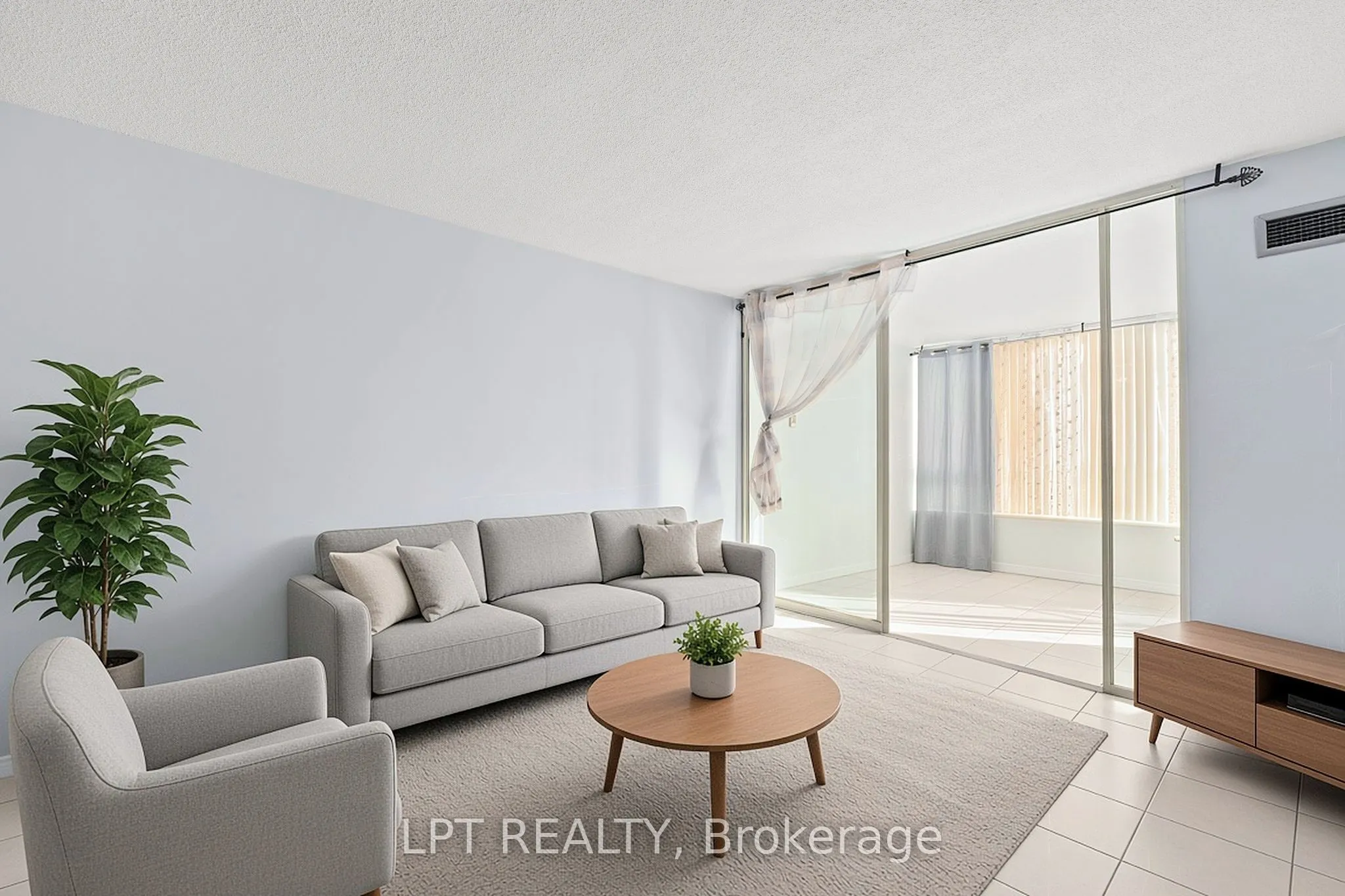 32 Clarissa Drive #521