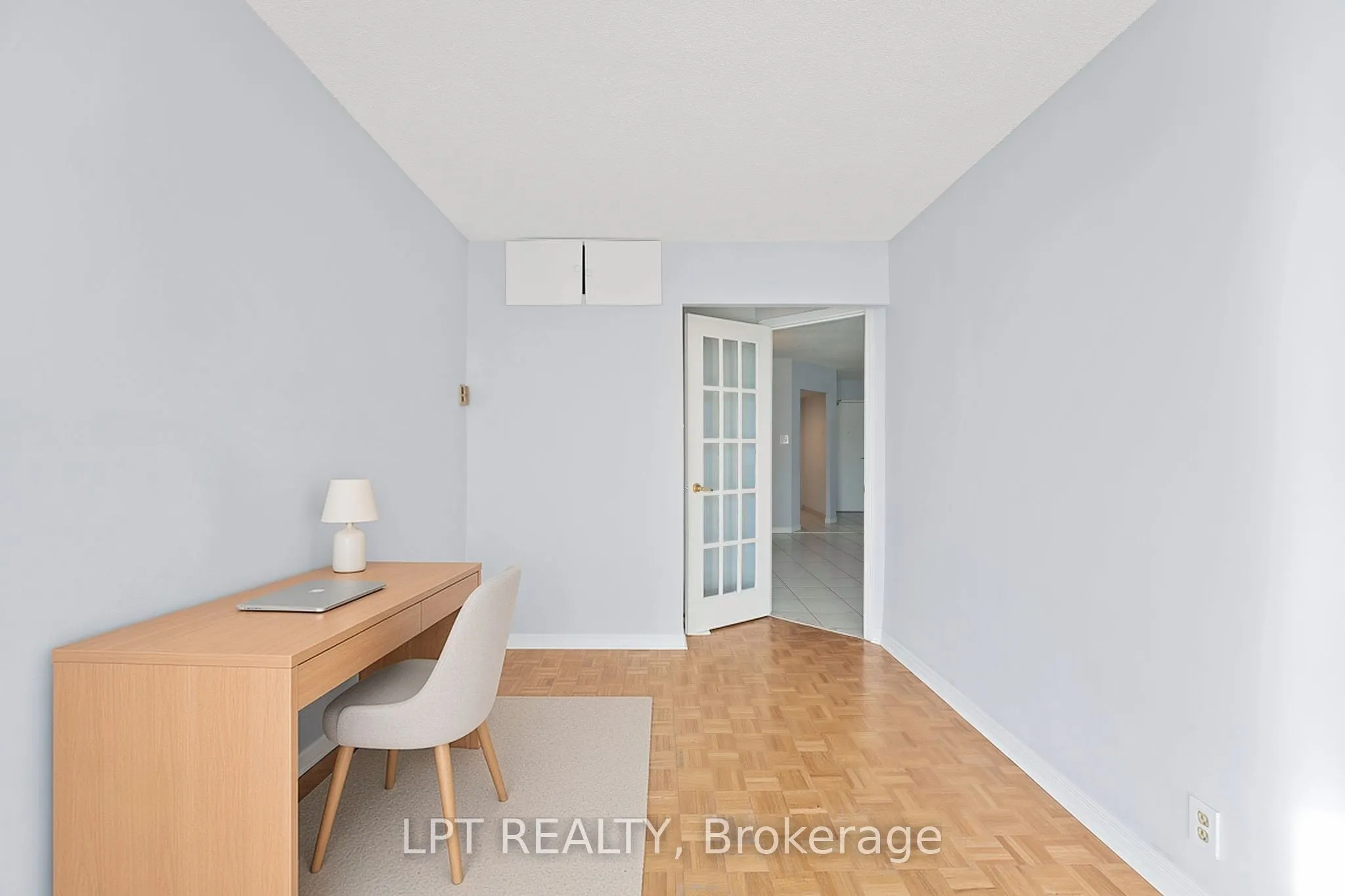 32 Clarissa Drive #521